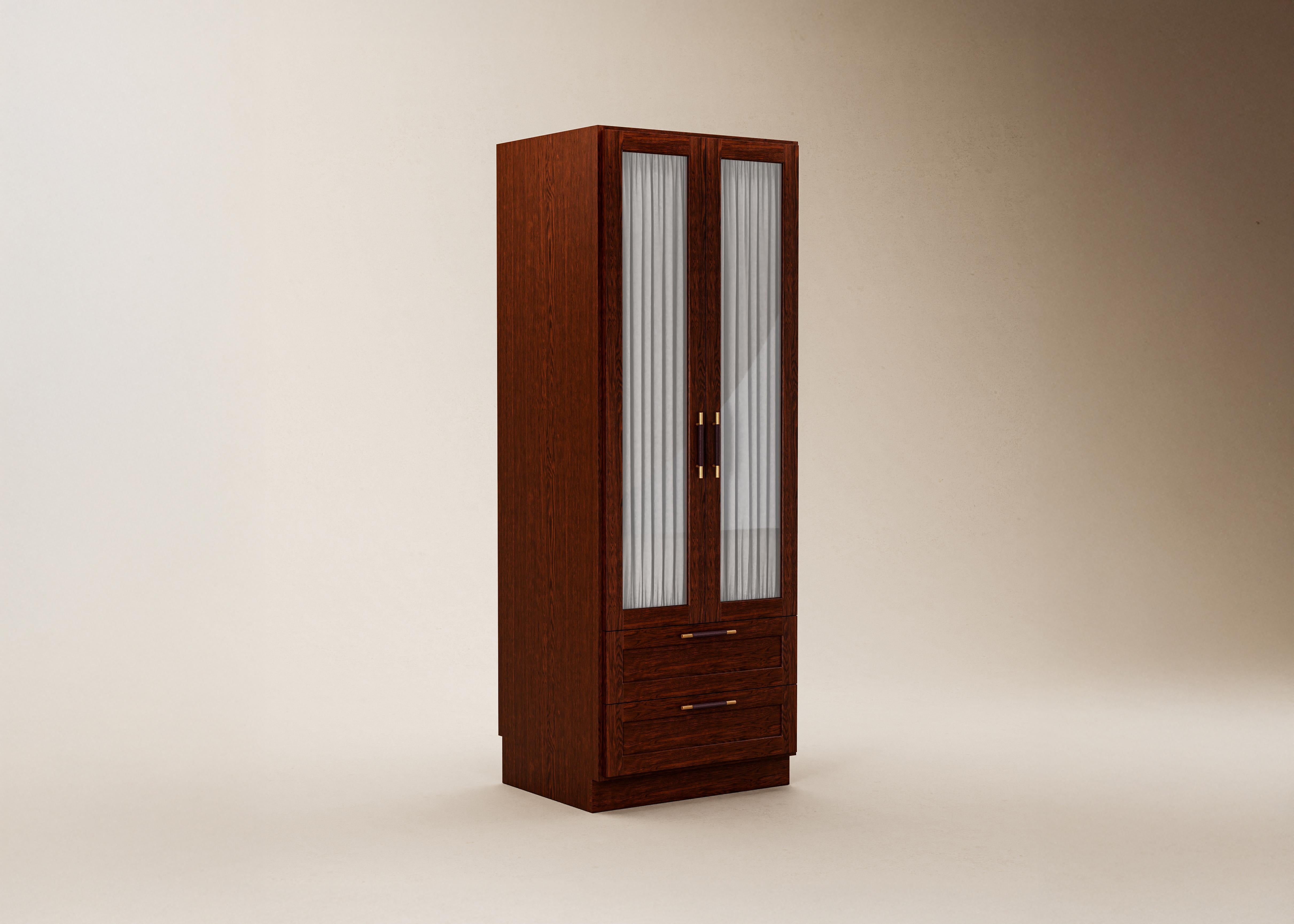 Mid-Century Modern Danish Sanders Wardrobe in Oak, Brass, Leather — Small For Sale 6
