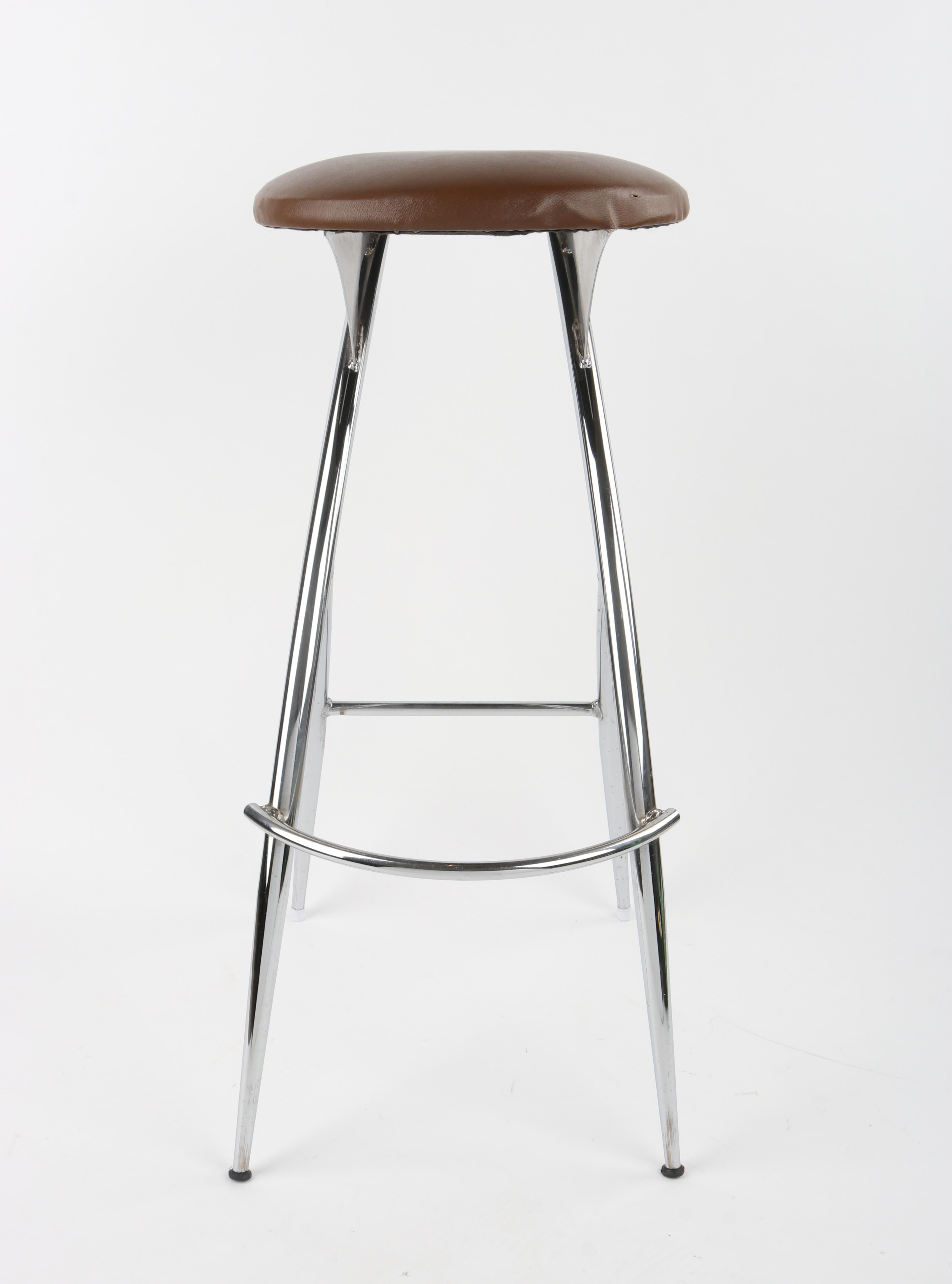 Upholstery Sandler Seating c.1990s Chrome Upholstered Architectural Curved Bar Stools Set For Sale