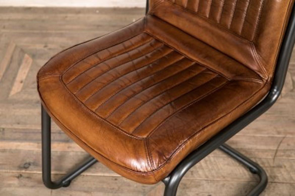 Sandown Leather Dining Chairs, 20th Century For Sale 7