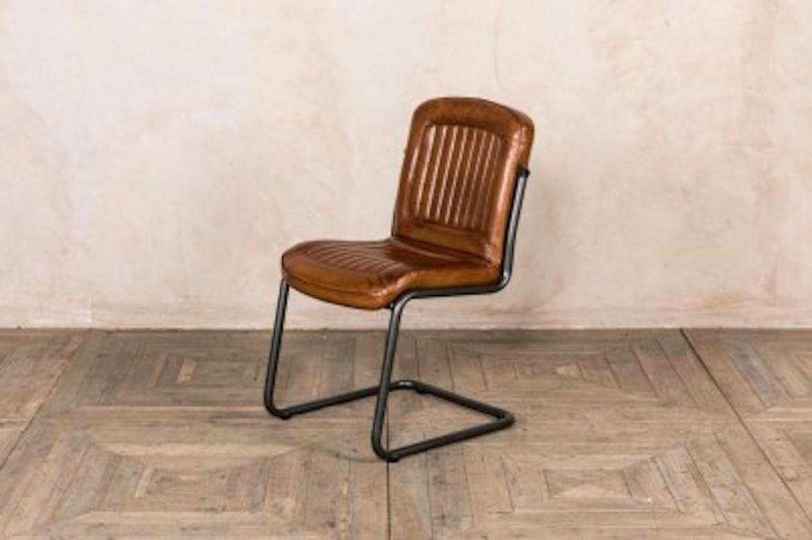 Sandown Leather Dining Chairs, 20th Century For Sale 4