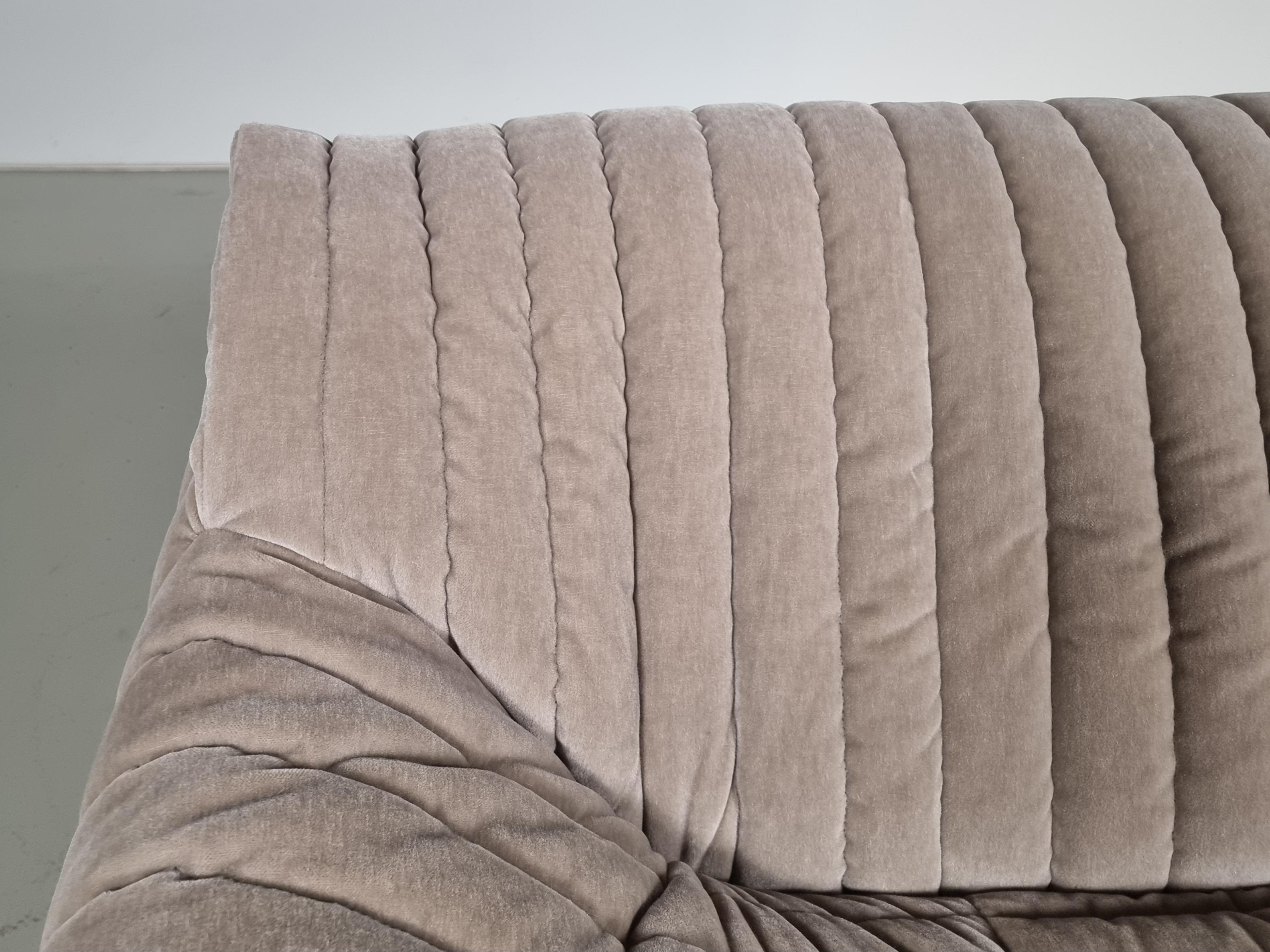 Sandra 3-seater sofa in mohair velvet by Annie Hiéronimus for Cinna Ligne Roset 1
