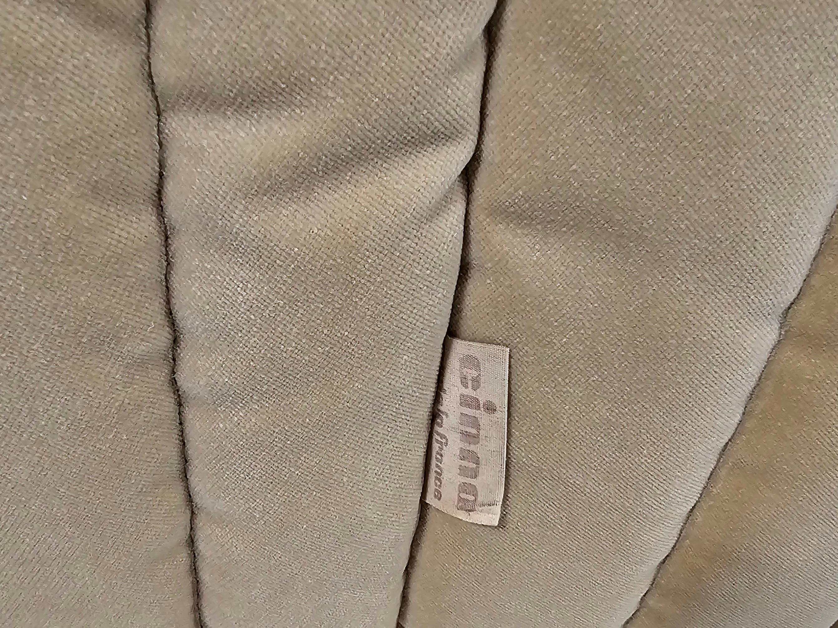 Velvet Sandra 3-seater Sofa in beige velvet, Annie Hiéronimus, Cinna Ligne Roset, 1970s