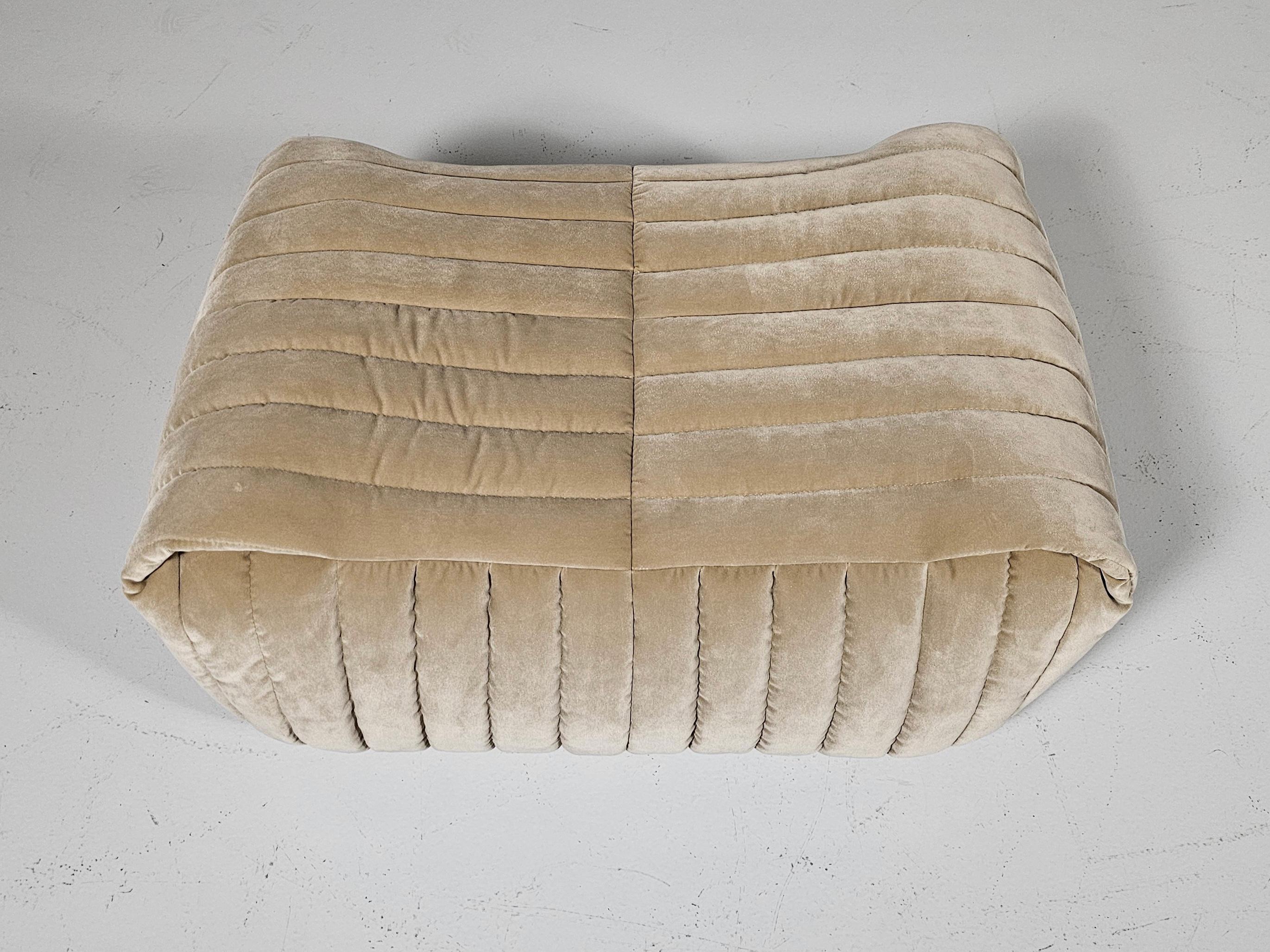 Sandra 3-seater Sofa in beige velvet, Annie Hiéronimus, Cinna Ligne Roset, 1970s 2