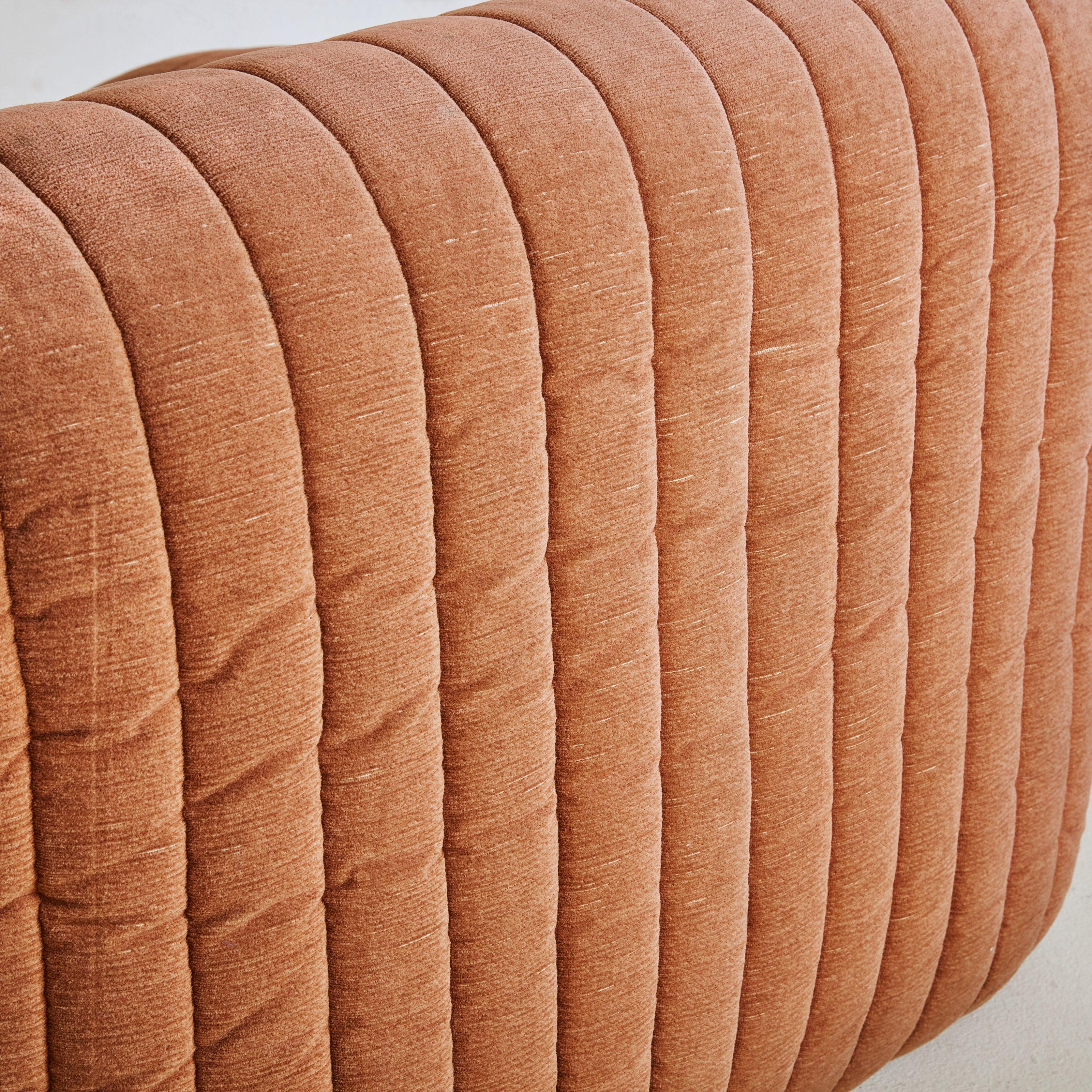 ‘Sandra’ Channeled Lounge Chair by Annie Hiéronimus for Cinna / Ligne Roset For Sale 3