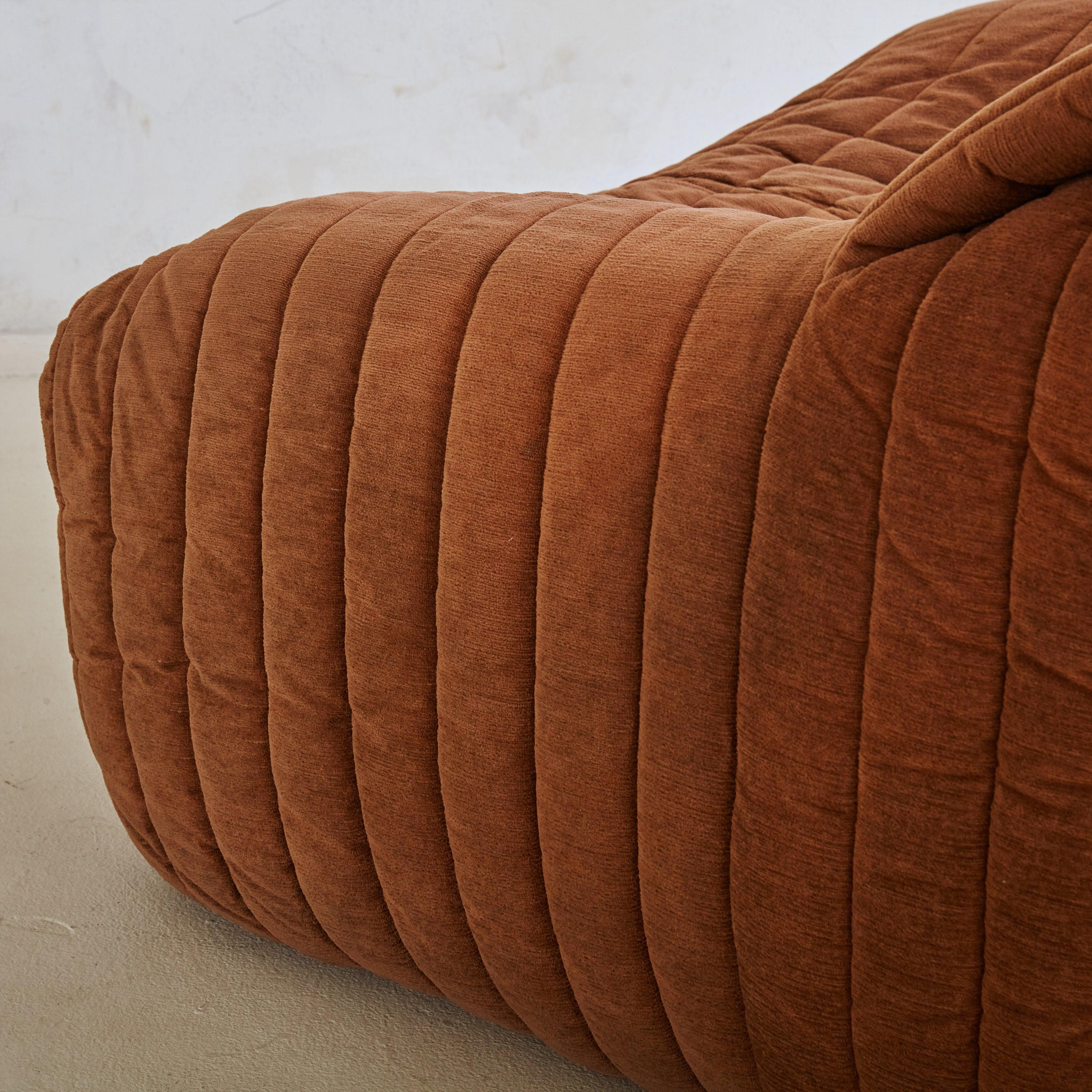 ‘Sandra’ Channeled Lounge Chair by Annie Hiéronimus for Cinna / Ligne Roset For Sale 1
