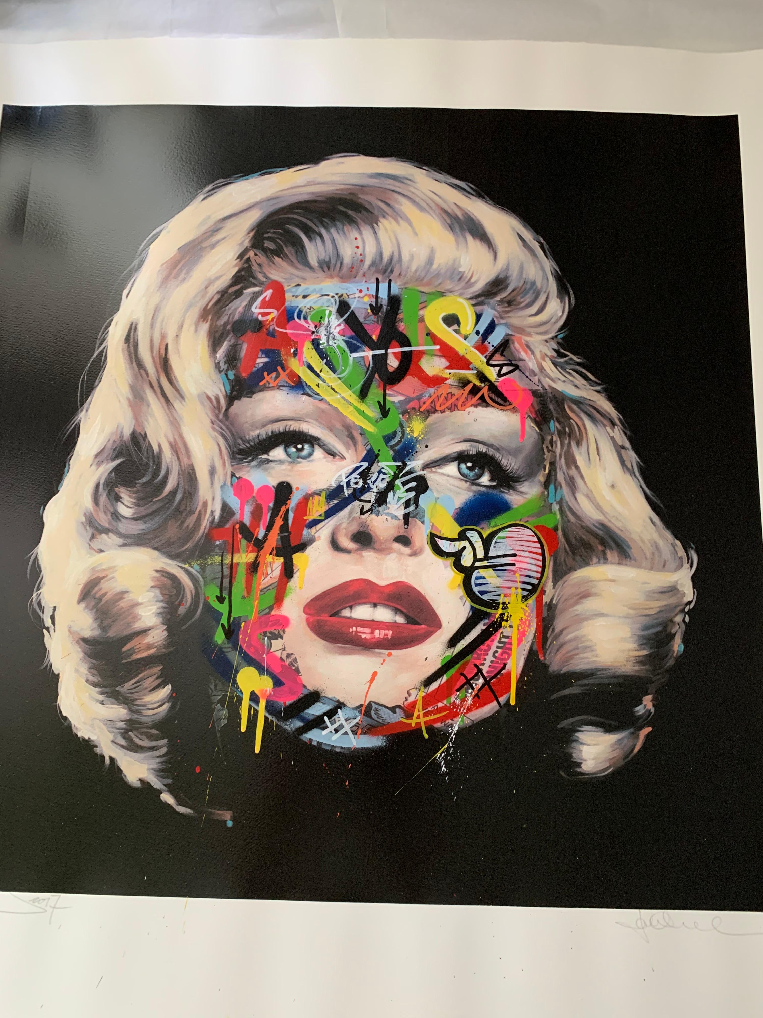 Marilyn Monroe Street Art Prints embellished with Paint Spray by Martin Whatson - Black Portrait Print by Sandra Chevrier