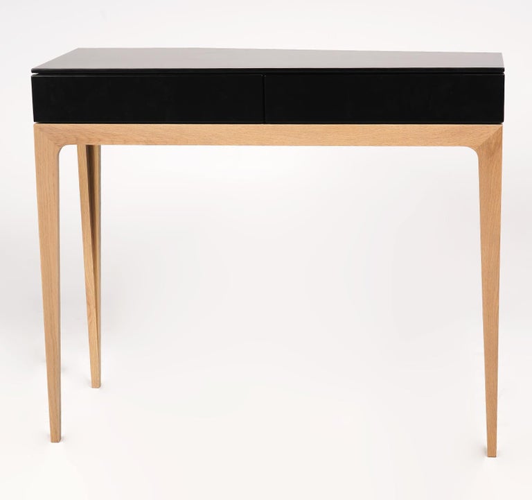 Table console à 3 pieds Sandra Demuth pour Roche Bobois 'Moved' sur 1stDibs