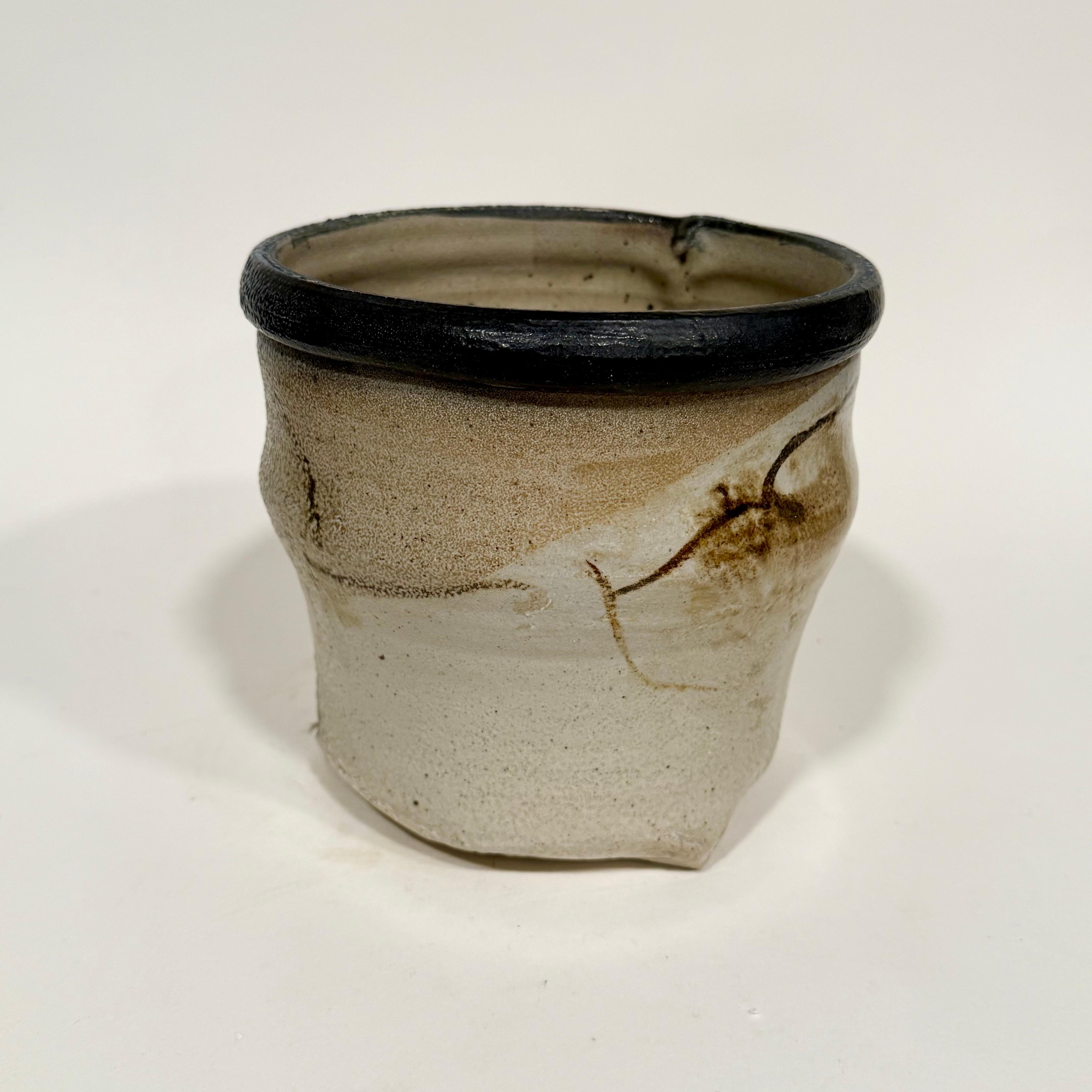 Sandra Johnstone Salt-Fired Altered Small Planter c1970s #2 im Zustand „Gut“ im Angebot in Oakland, CA