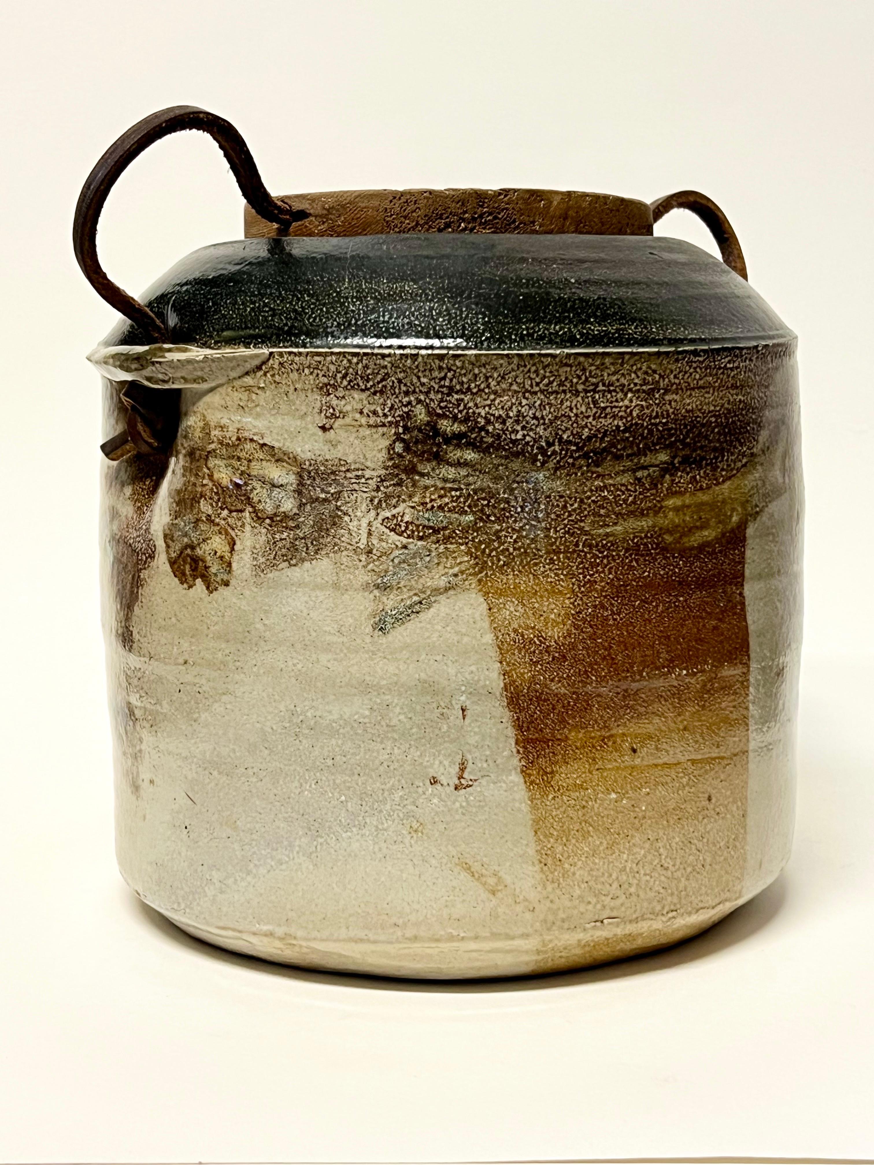 Modern Sandra Johnstone Salt-Fired Lidded Vessel Berkeley #2 circa 1960s For Sale