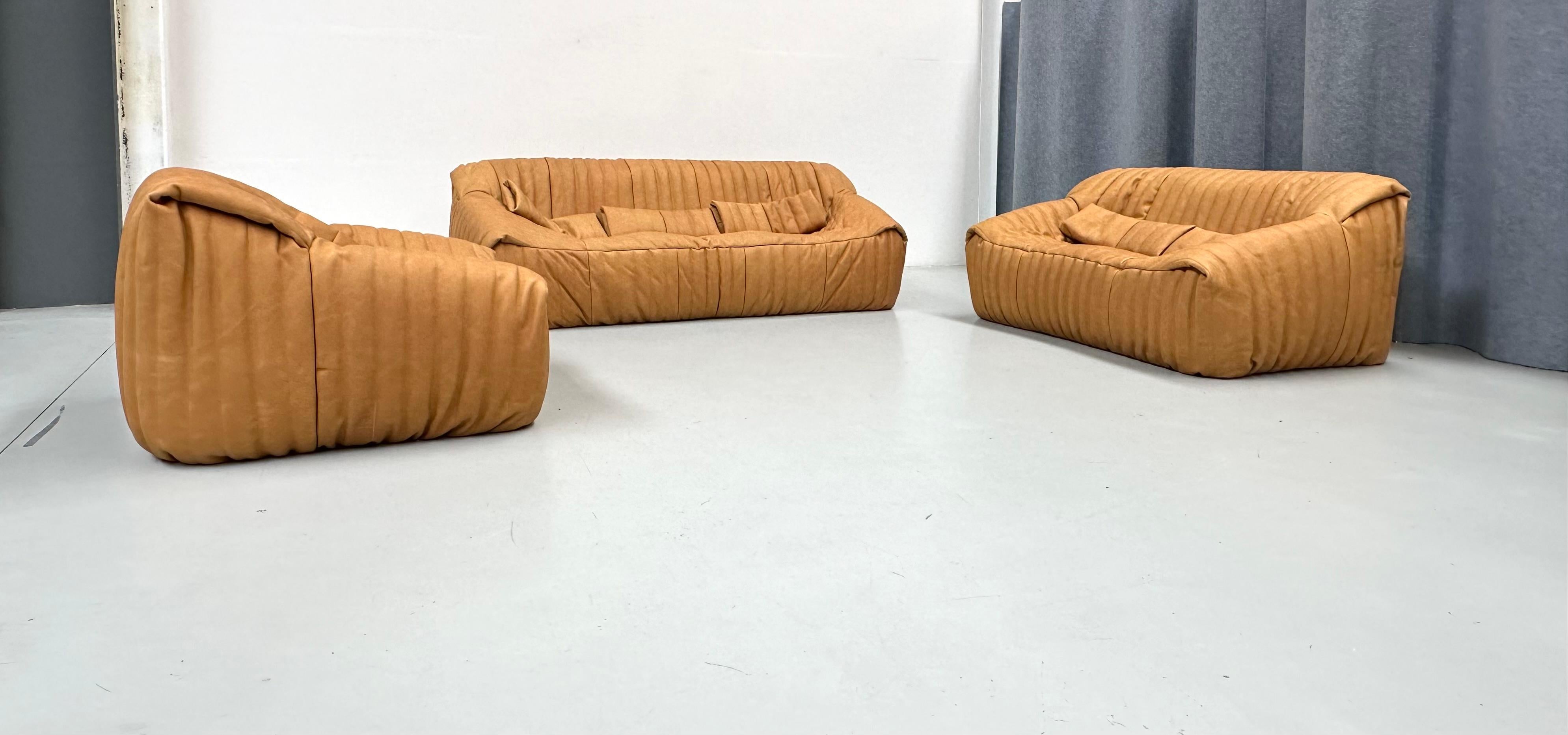 Sandra Living Room Set in Camel Leather by A. Hieronimus for Cinna Ligne Roset. For Sale 2
