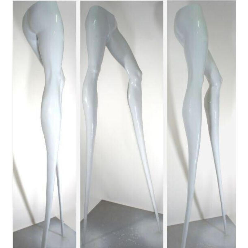 Beine – Sculpture von Sandra Moral