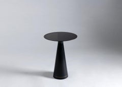 Sandra Nunnerley, "Luna Brone", Mesa auxiliar, Estados Unidos, 2018