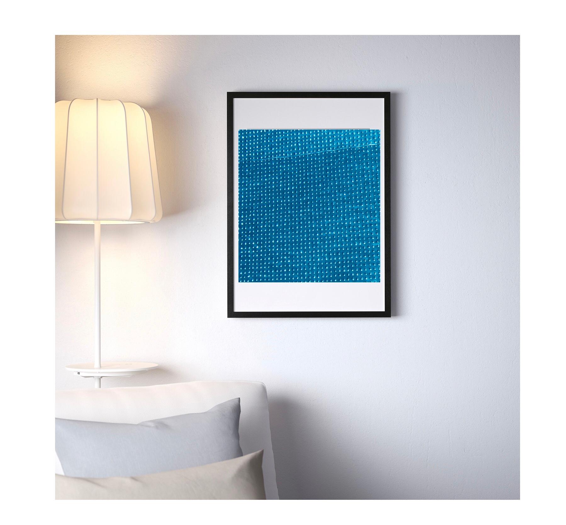 Just Blue Photography Print / Signiert (Blau), Still-Life Print, von Sandra Salamonová