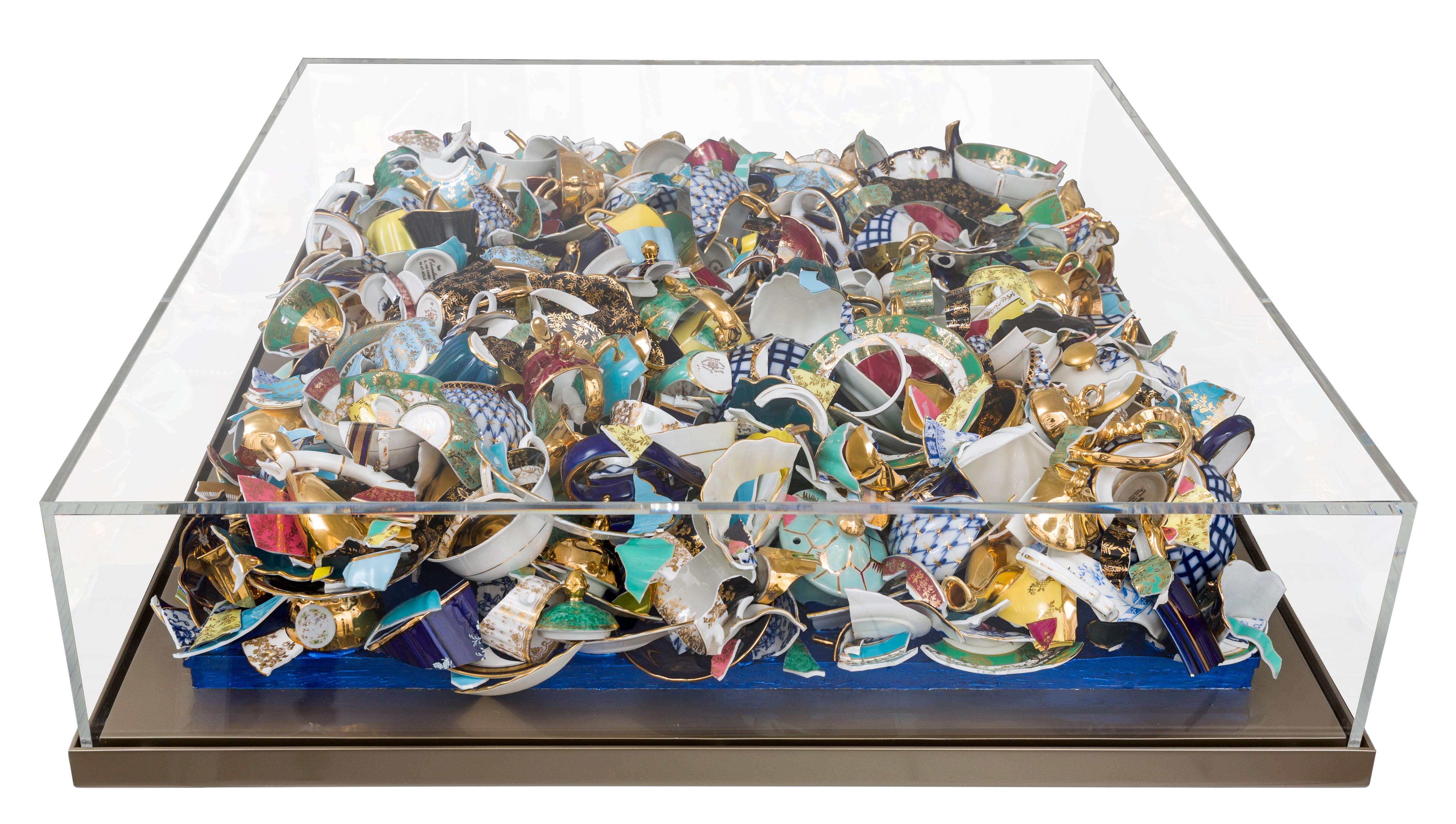 Celebration of Love 50 (Ceramic) - Sculpture by Sandra Shashou