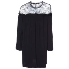 Sandro Schwarzes Shiftkleid aus Krepp mit Spitzenbesatz L