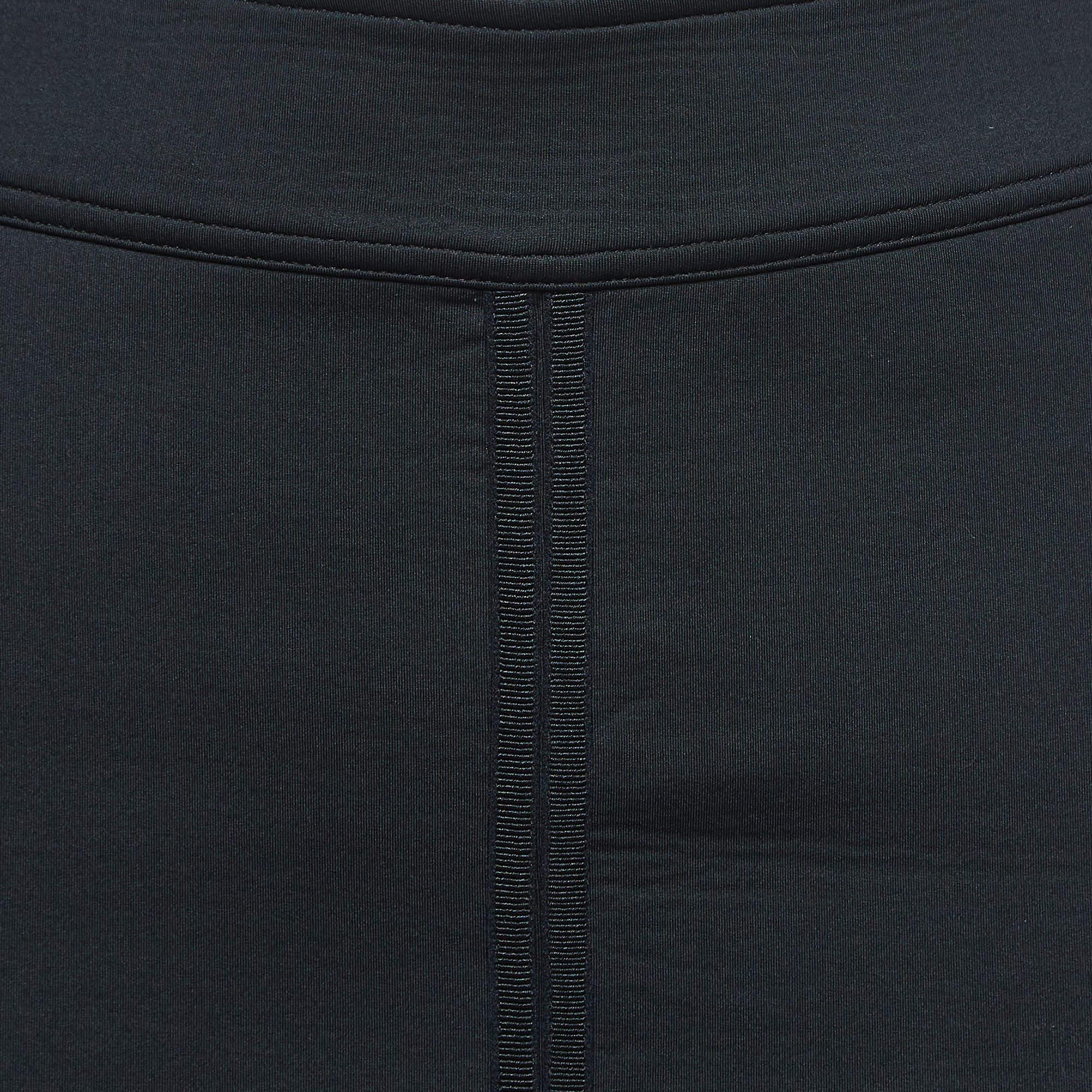 Sandro Black Neoprene Pencil Skirt S In Good Condition For Sale In Dubai, Al Qouz 2