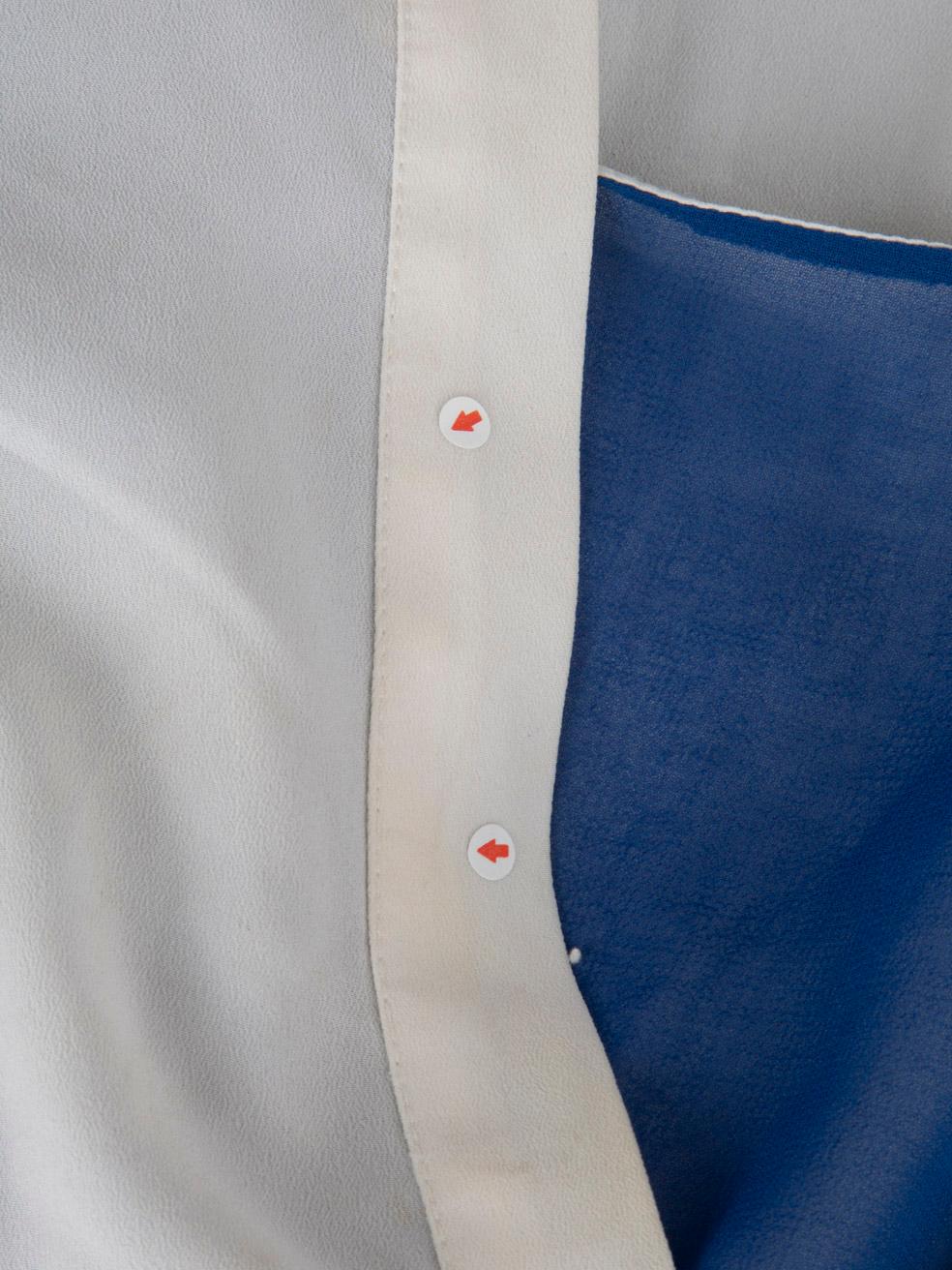 Sandro Blau Geschichtetes Detail Ärmelloses Kleid Größe S im Angebot 3