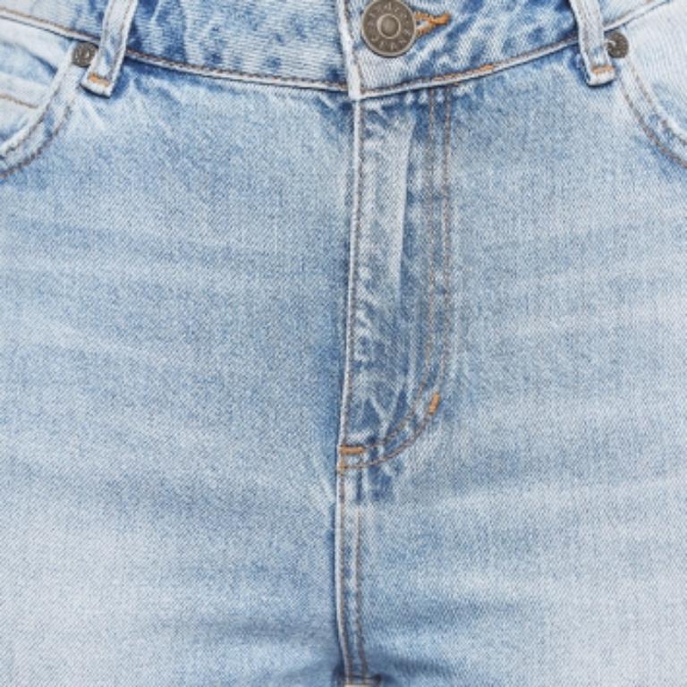 Sandro Vaqueros lavados azules S Cintura 26 Gris en venta