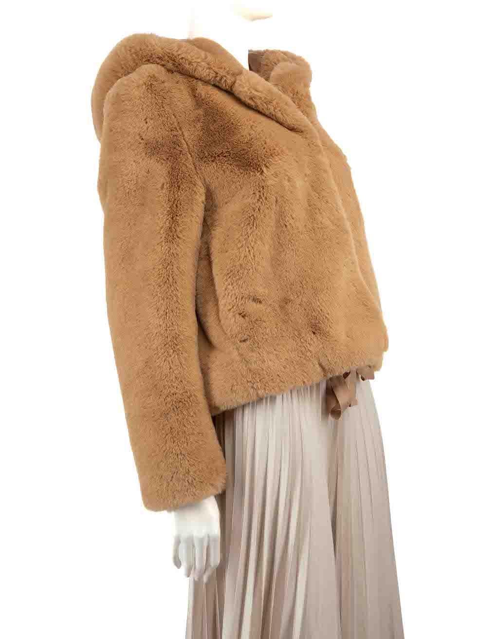 CONDITION is Very good. Hardly any visible wear to jacket is evident on this used Sandro designer resale item.
 
 
 
 Details
 
 
 Camel
 
 Faux fur
 
 Coat
 
 Hooded
 
 Cropped fit
 
 Hook fastening
 
 2x Side pockets
 
 
 
 
 
 Made in China
 
 
