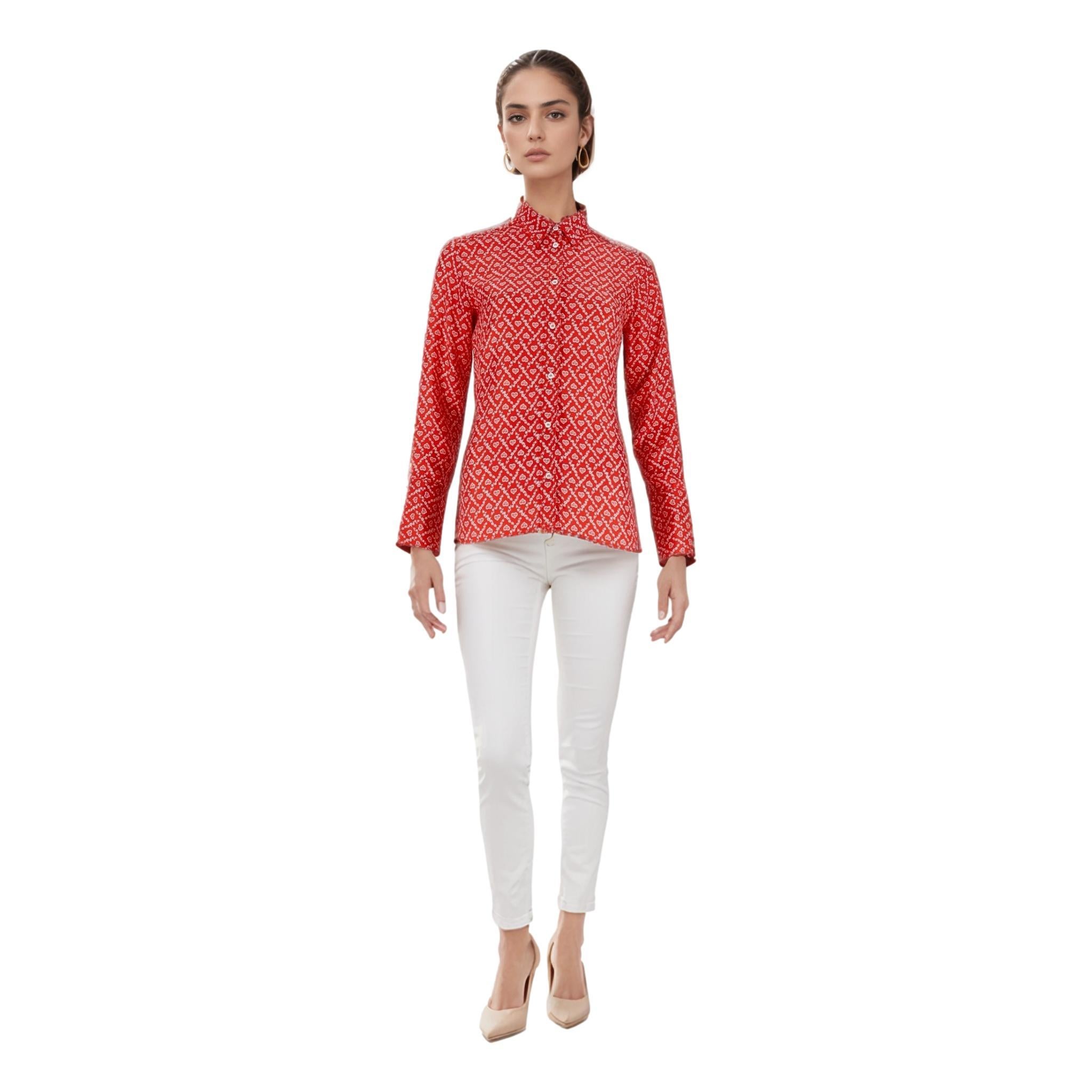 Sandro Floral Print Silk Shirt

Red shirt crafted from silk with all-over mini floral design in white.

Button centre closure, long sleeves and a classic collar.
Rrp Approx. £230

Size – 0 - XS

Condition – Very Good

Composition – 100% Silk