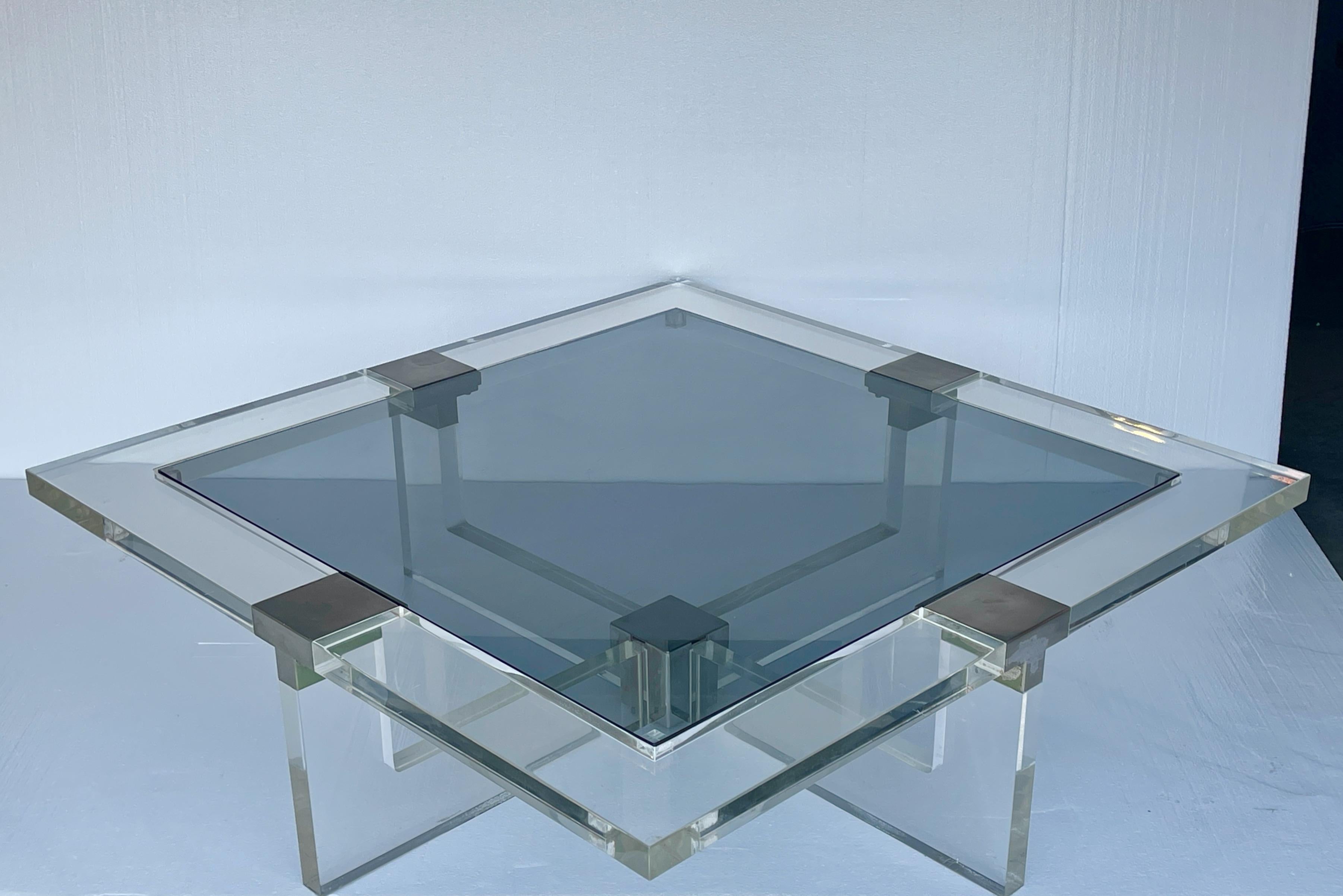 Sandro Petti for L'AngoloMetallArte Lucite, Chrome & Smoked Glass Cocktail Table For Sale 11
