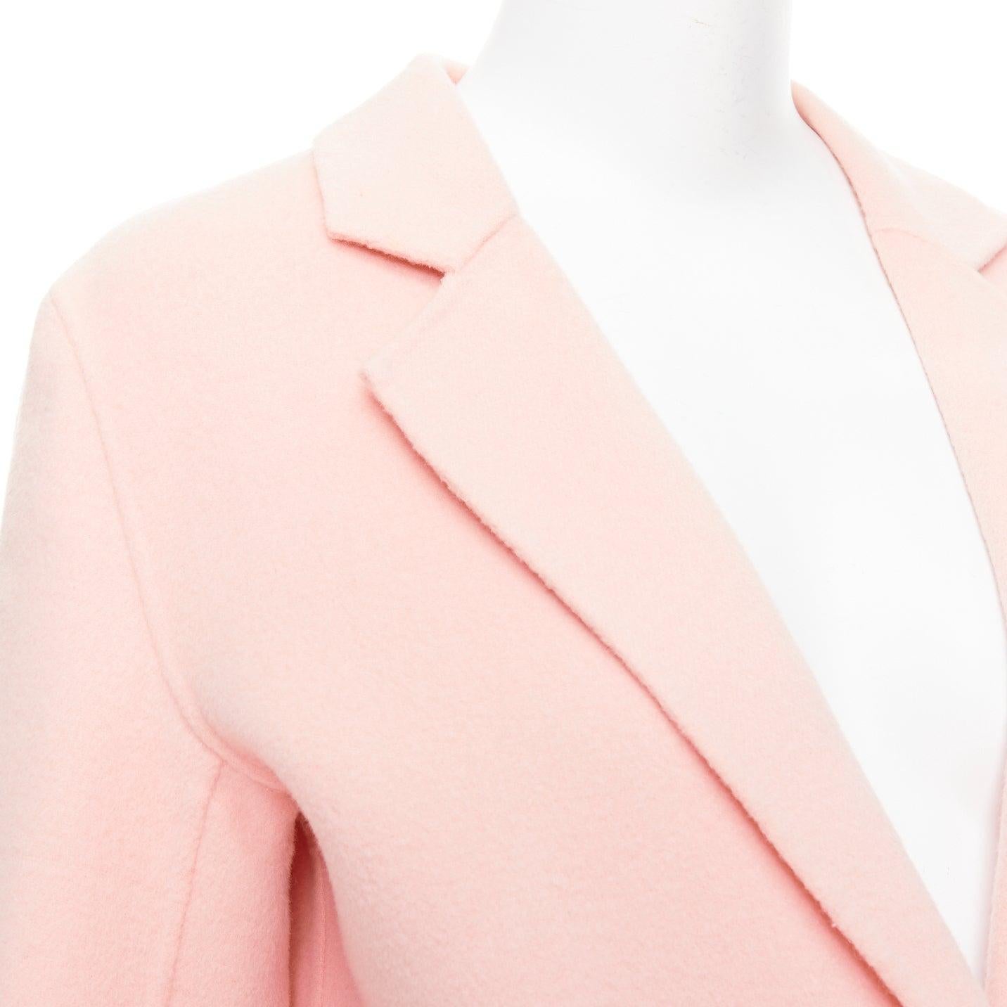 Sandro, cappotto lungo in misto lana rosa con collo a punta e un solo bottone FR36 S in vendita 3
