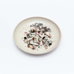 Cendrier Tabaco militaire en sable rouge Libs, œuvre d'art contemporaine, 2017