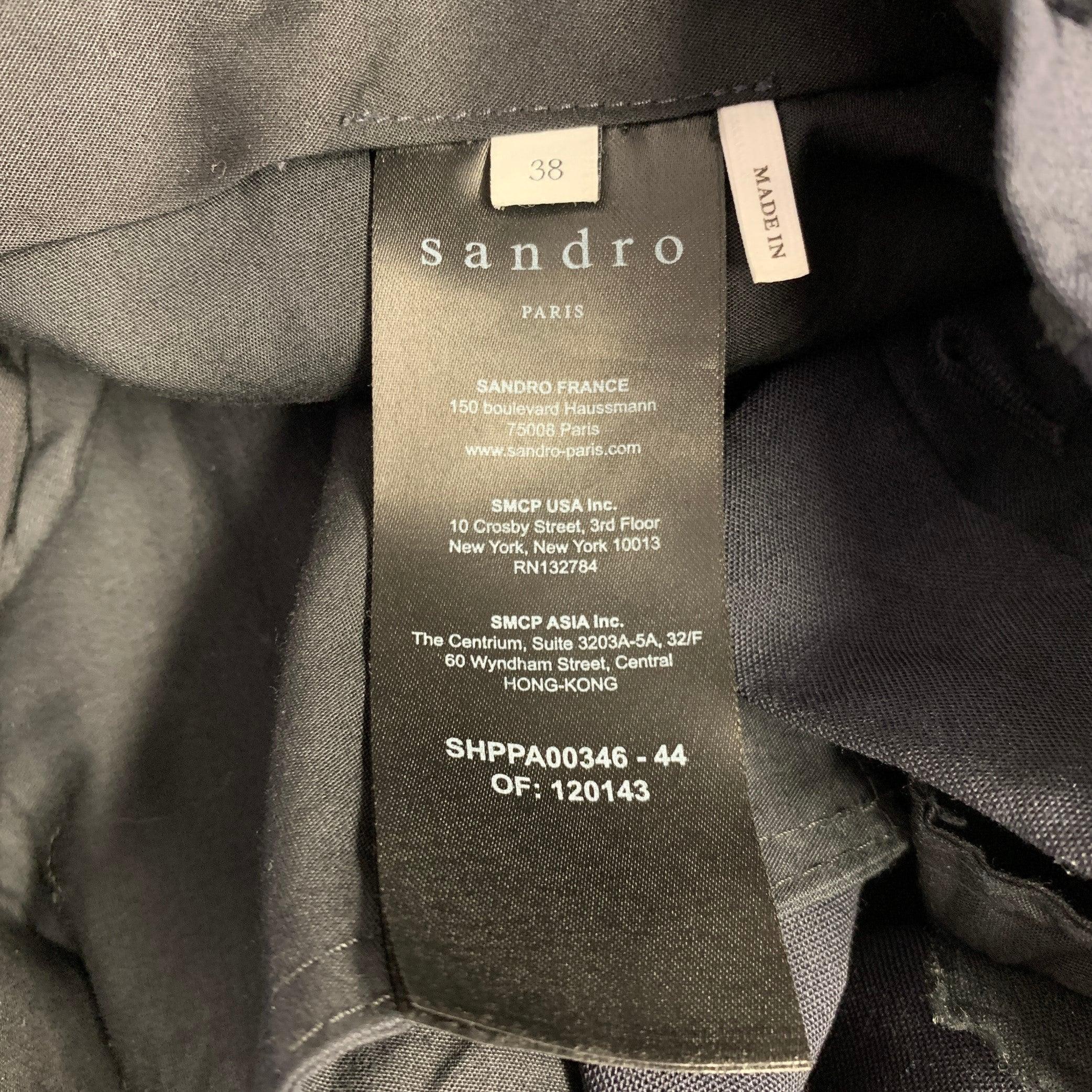 SANDRO, taille 32, laine mélangée bleu marine, robe plate à l'avant Bon état - En vente à San Francisco, CA