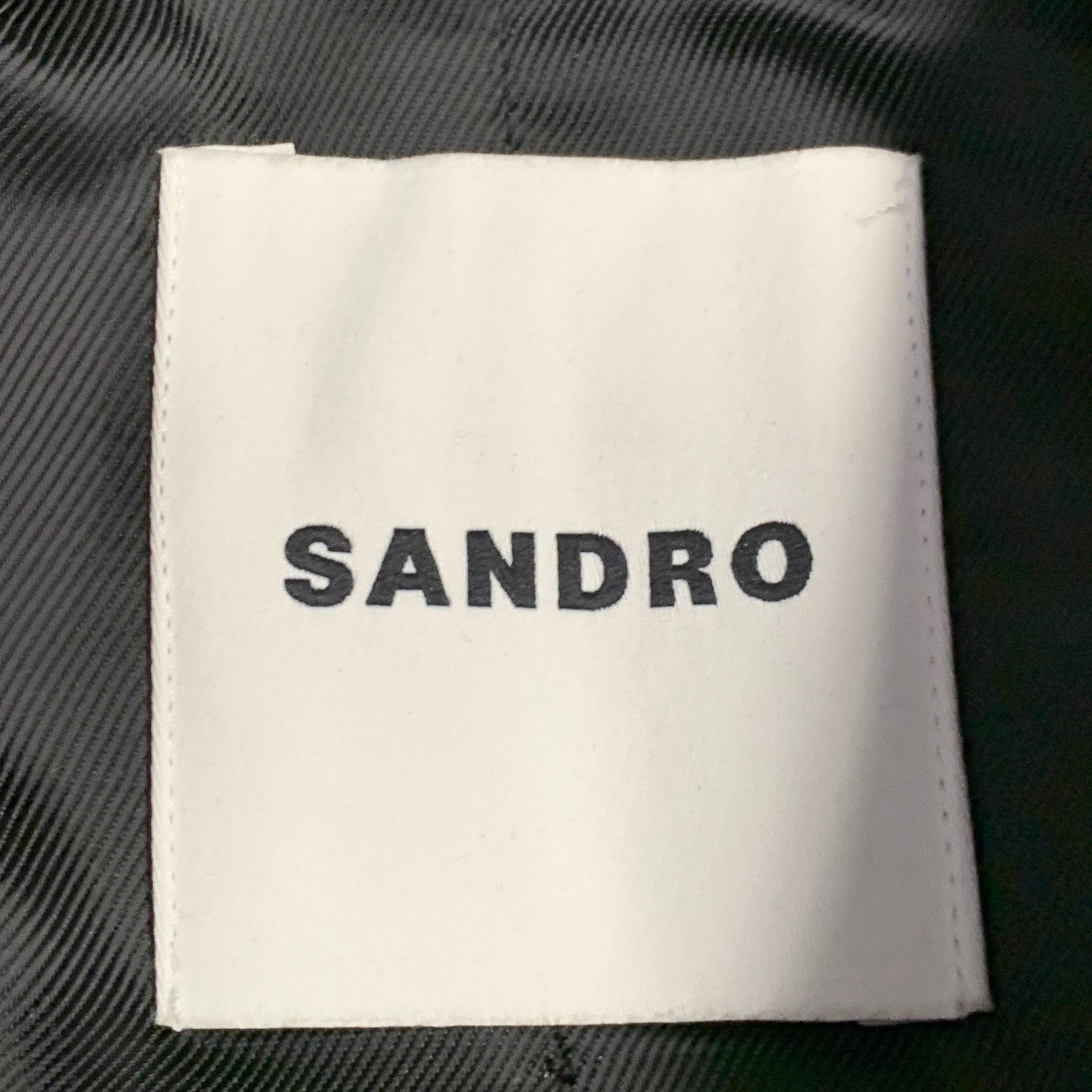 SANDRO Größe 4 Schwarz-Gold Polyestermischung Peter Pan Kragen Cropped Jacket Blazer im Angebot 1