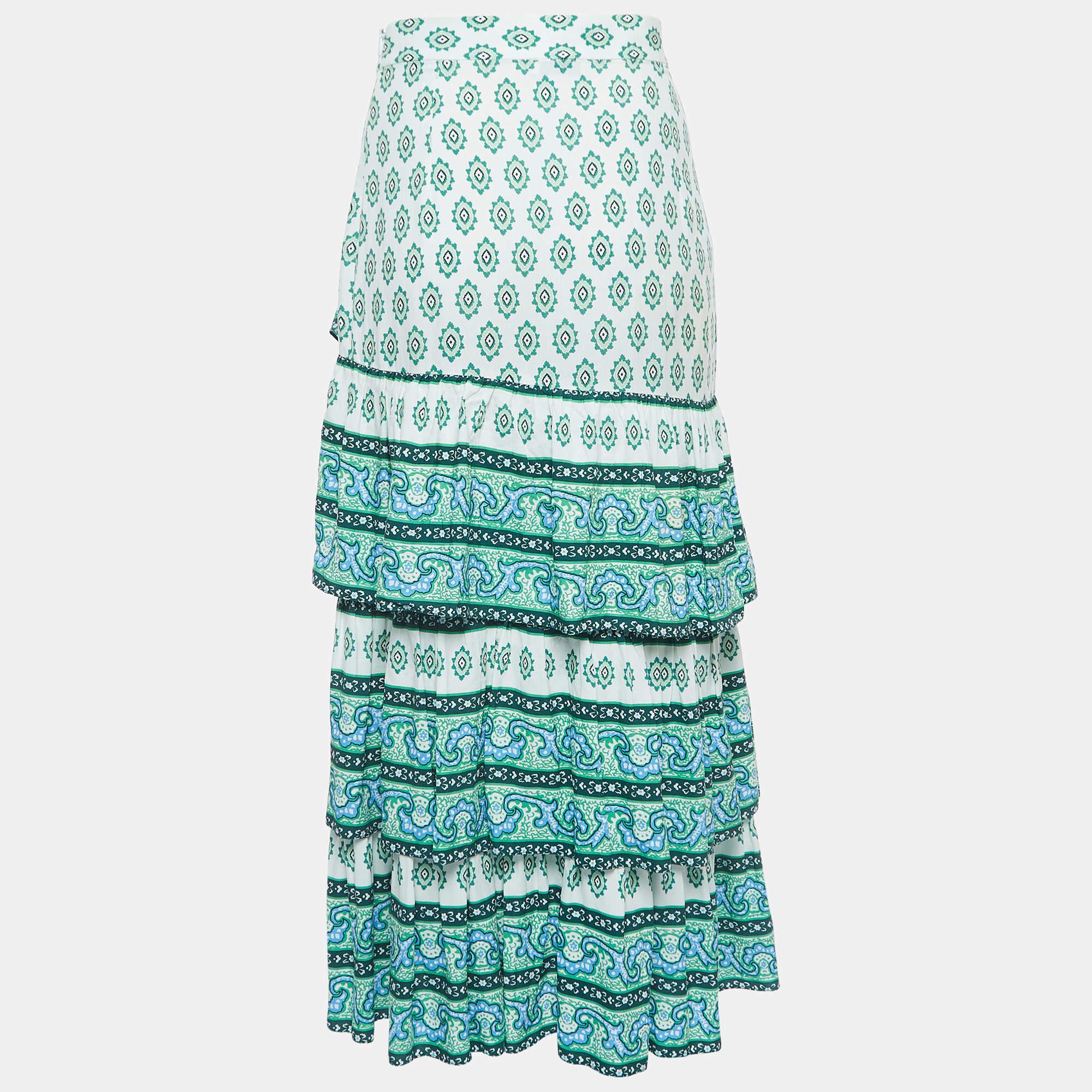 This elegant skirt is worth adding to your closet Crafted from fine materials it is exquisitely designed into a flattering shape.