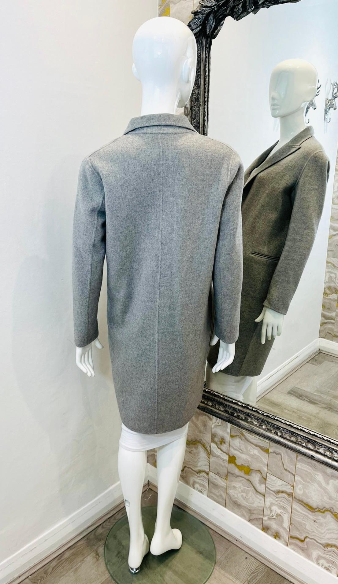 Sandro Wool Coat In Excellent Condition For Sale In London, GB