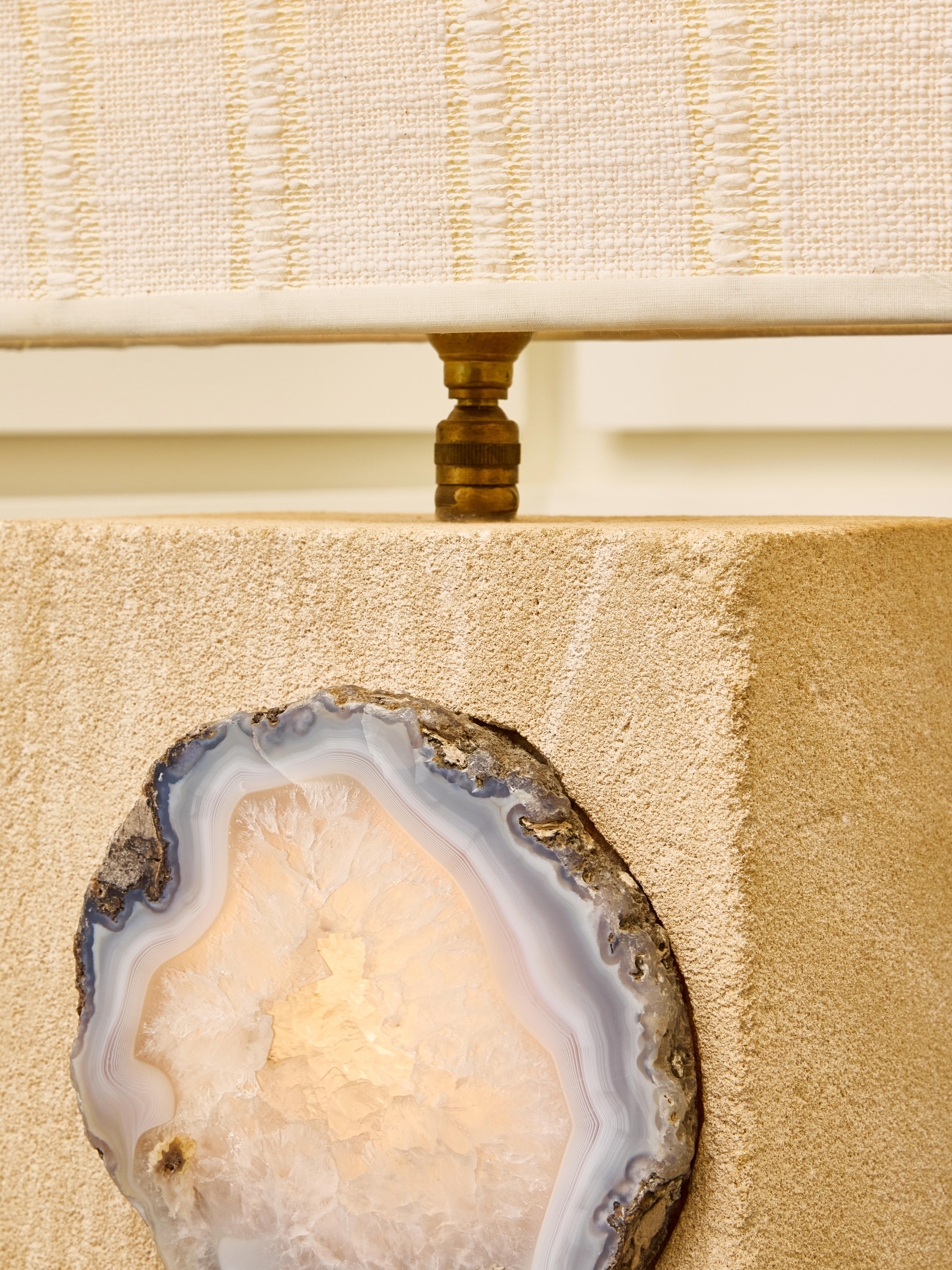 Sandstein und Achat Vintage Tischlampe im Zustand „Gut“ im Angebot in Saint-Ouen, IDF