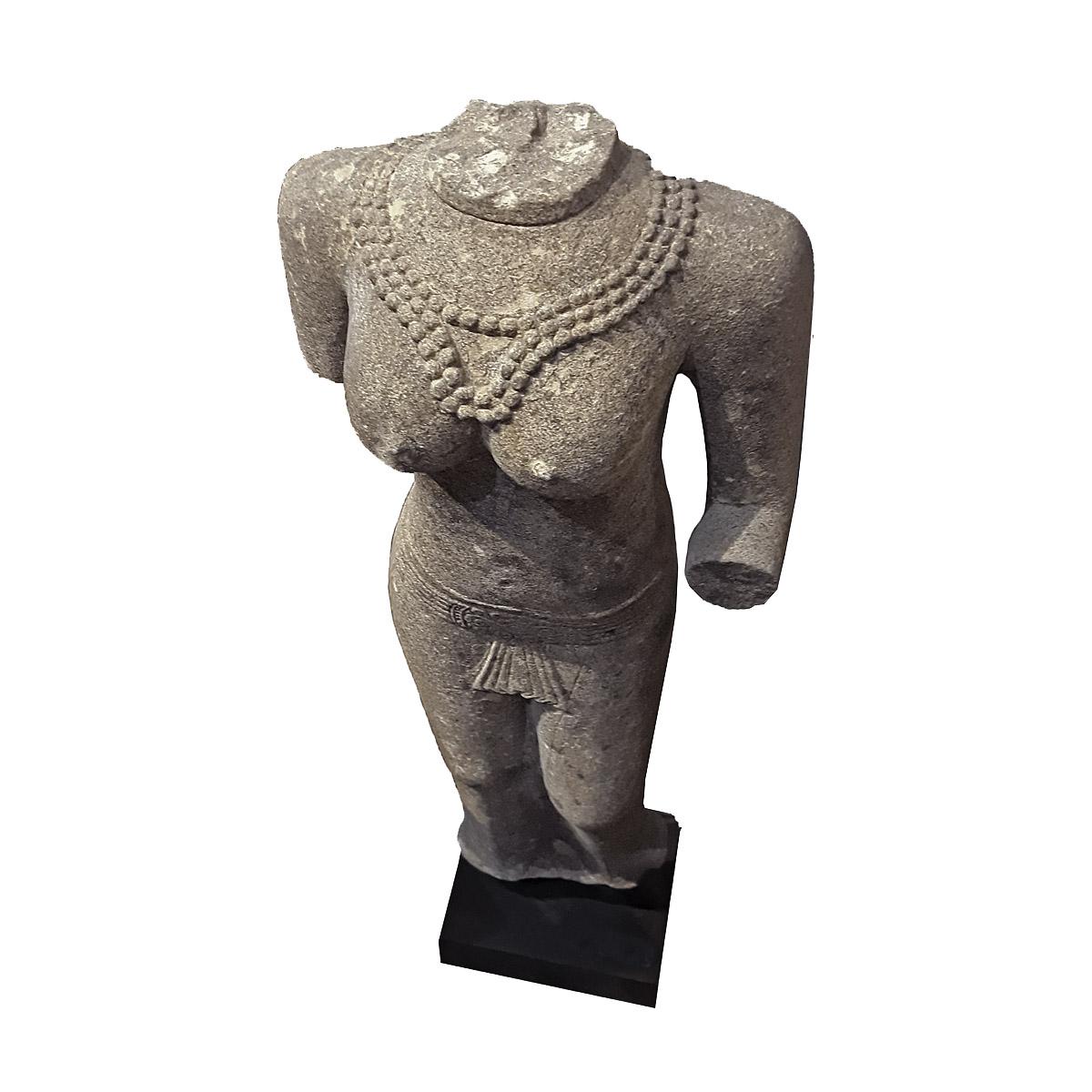 Hand-Carved Sandstone Female Sculpture, Late 20th Century 1