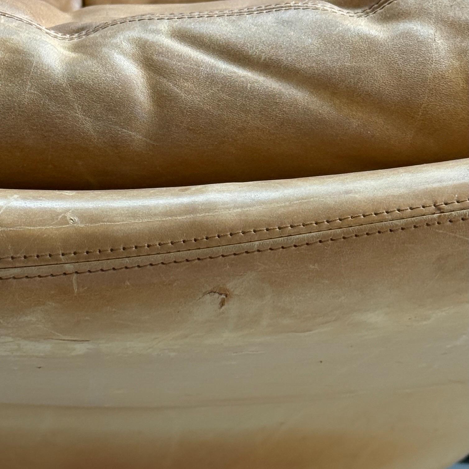 Sandwich e Doppiosandwich Leather Settee by Titina Ammannati and Giampiero Vitel For Sale 4
