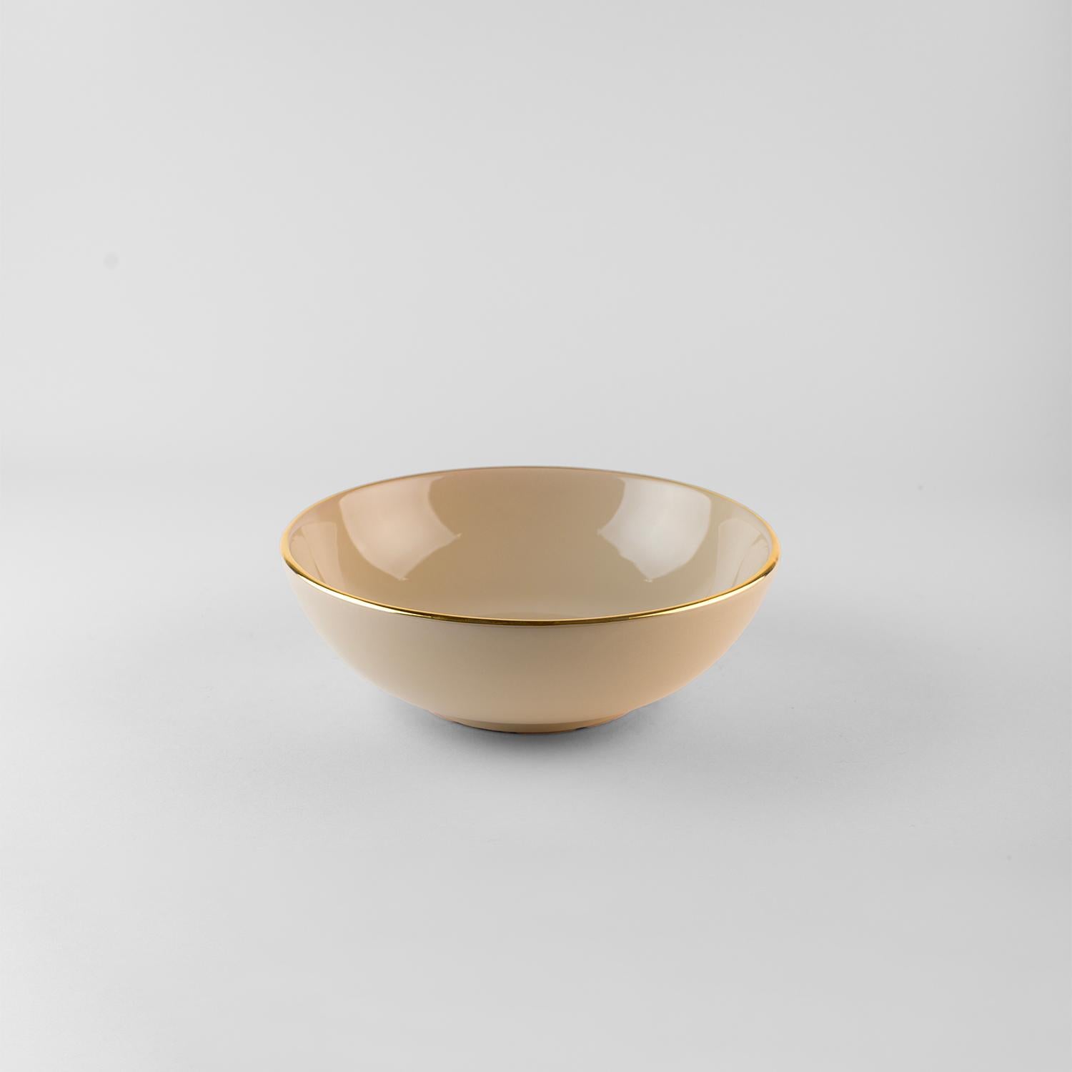 Platos de arena borde dorado: Sopa, soporte, plato auxiliar para 4. Hecho a mano en Italia 2024 Moderno en venta