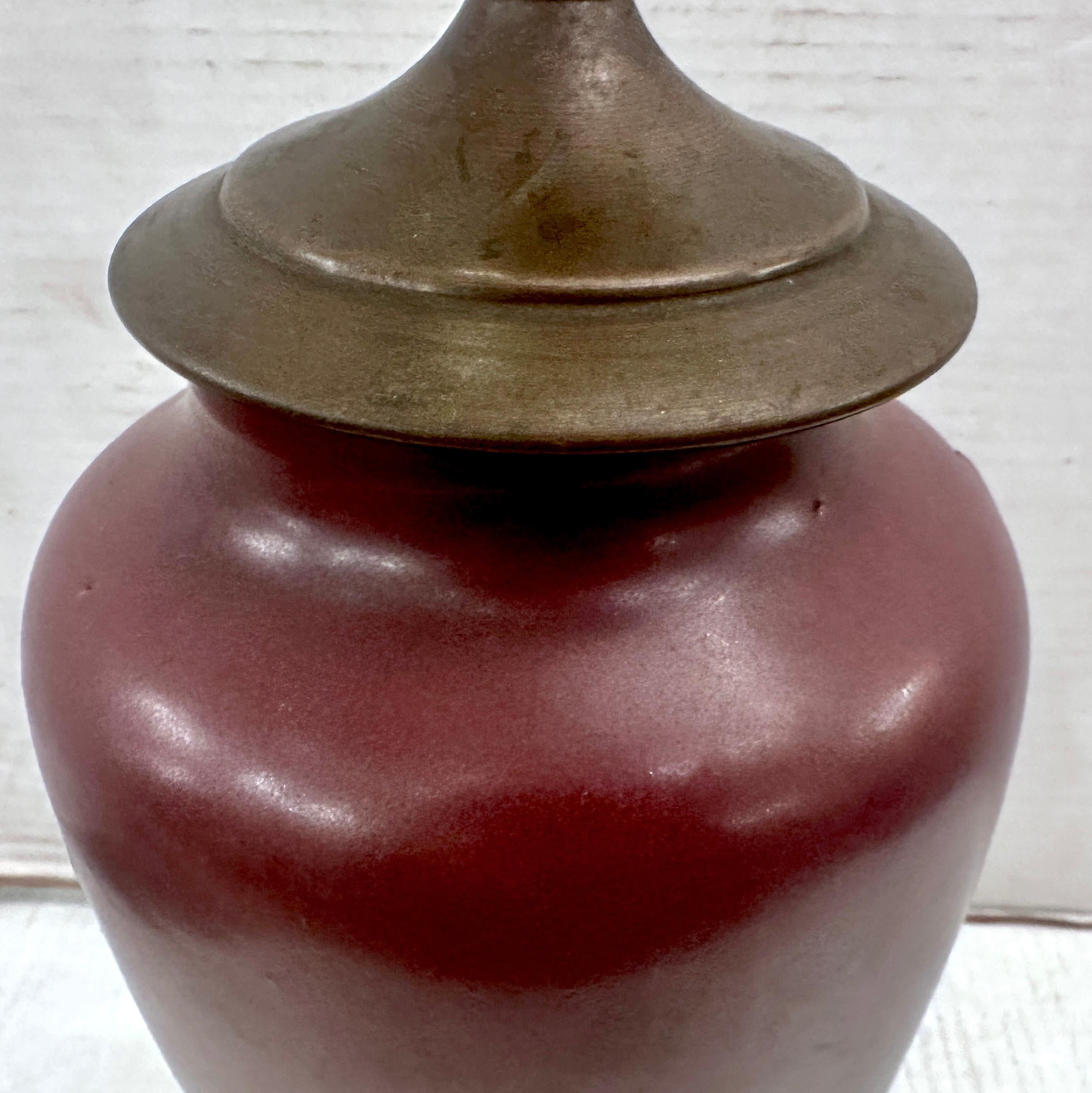 Lampe en porcelaine Sang de Boeuf Bon état - En vente à New York, NY