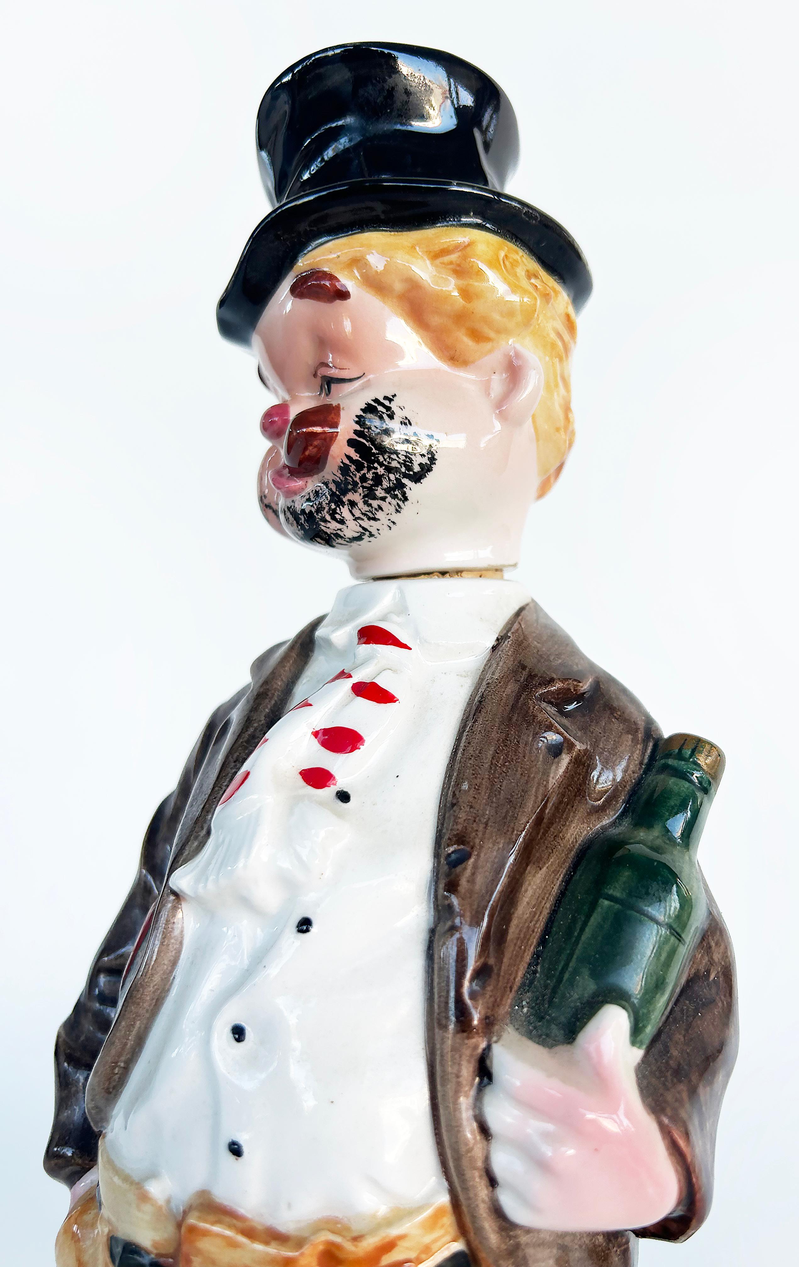 Giapponese Sankyo Glazed Ceramic Hobo Figurine Music Box 