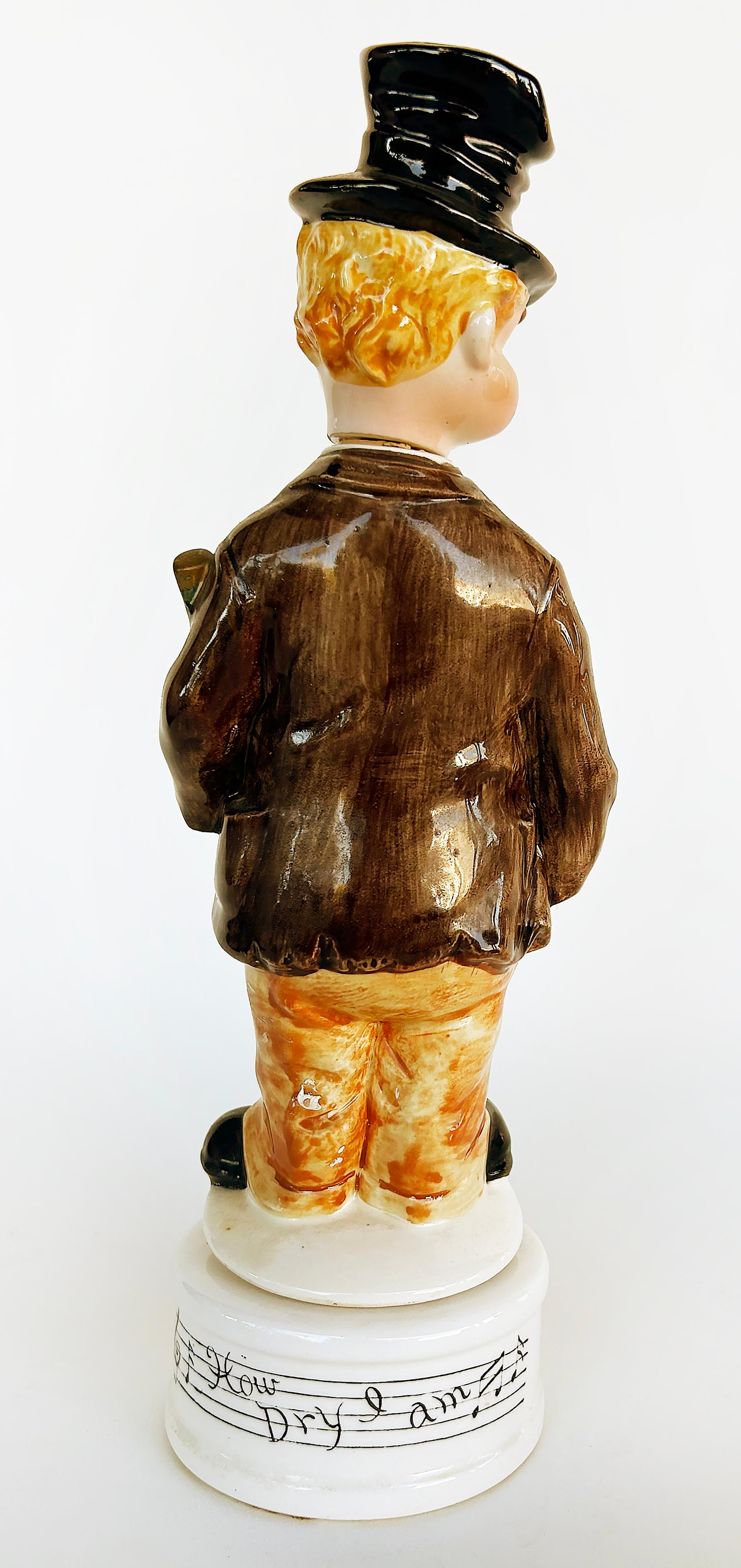 Metallo Sankyo Glazed Ceramic Hobo Figurine Music Box 