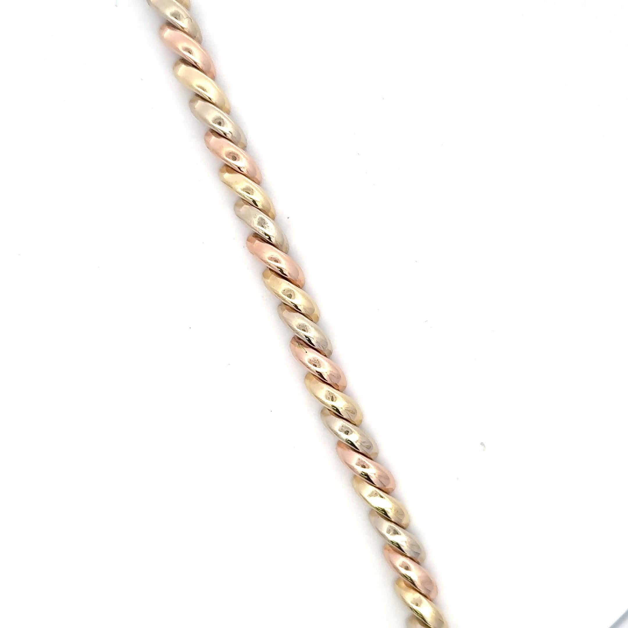 Contemporary SanMarco Tri-Color Gold Link Bracelet 22.7 Grams 14 Karat Gold 7.38 Inches Italy For Sale