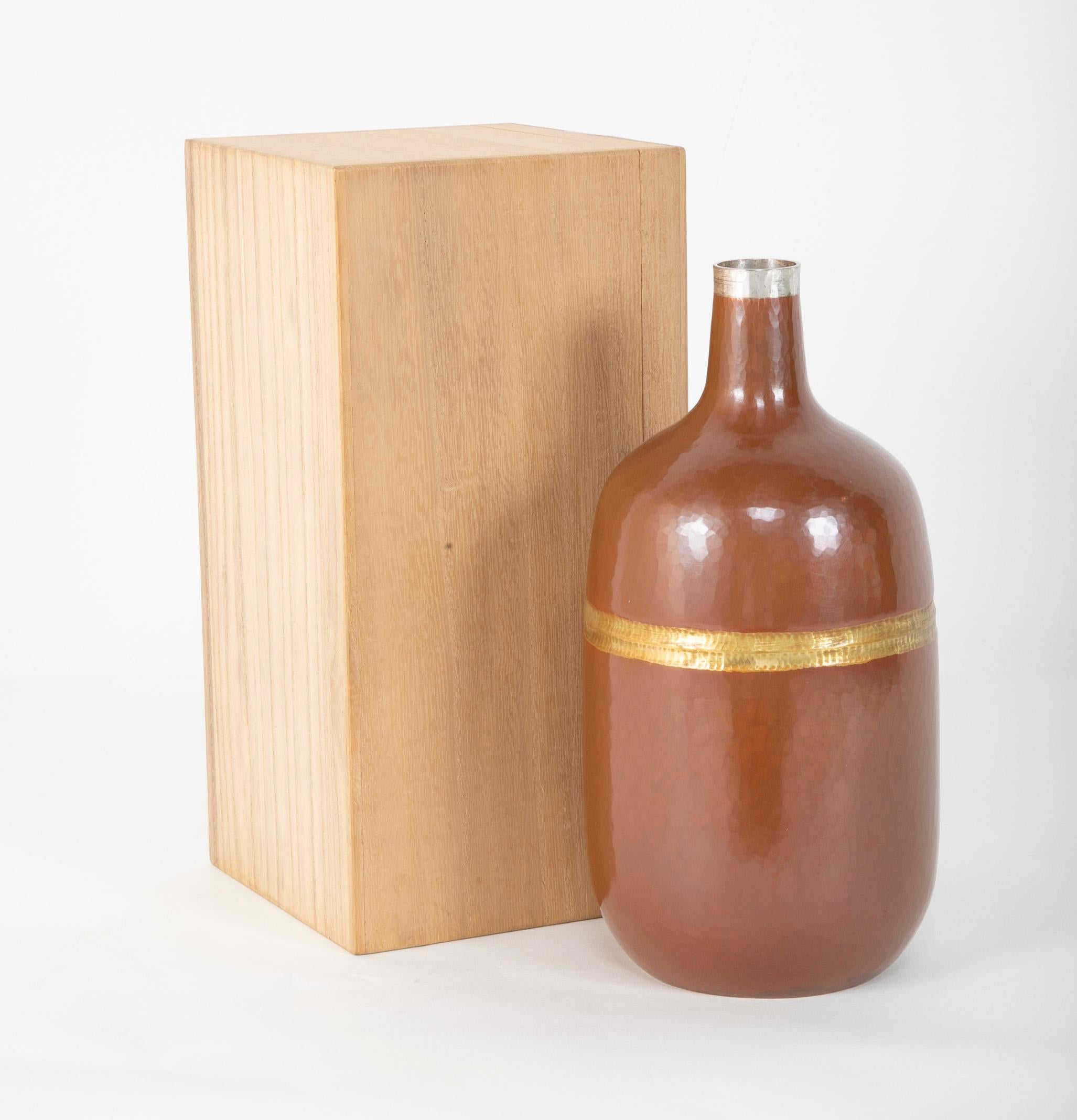 Showa Sano Hiroshi Hammered Ikebana Copper Vase with Gold & Silver Gilding