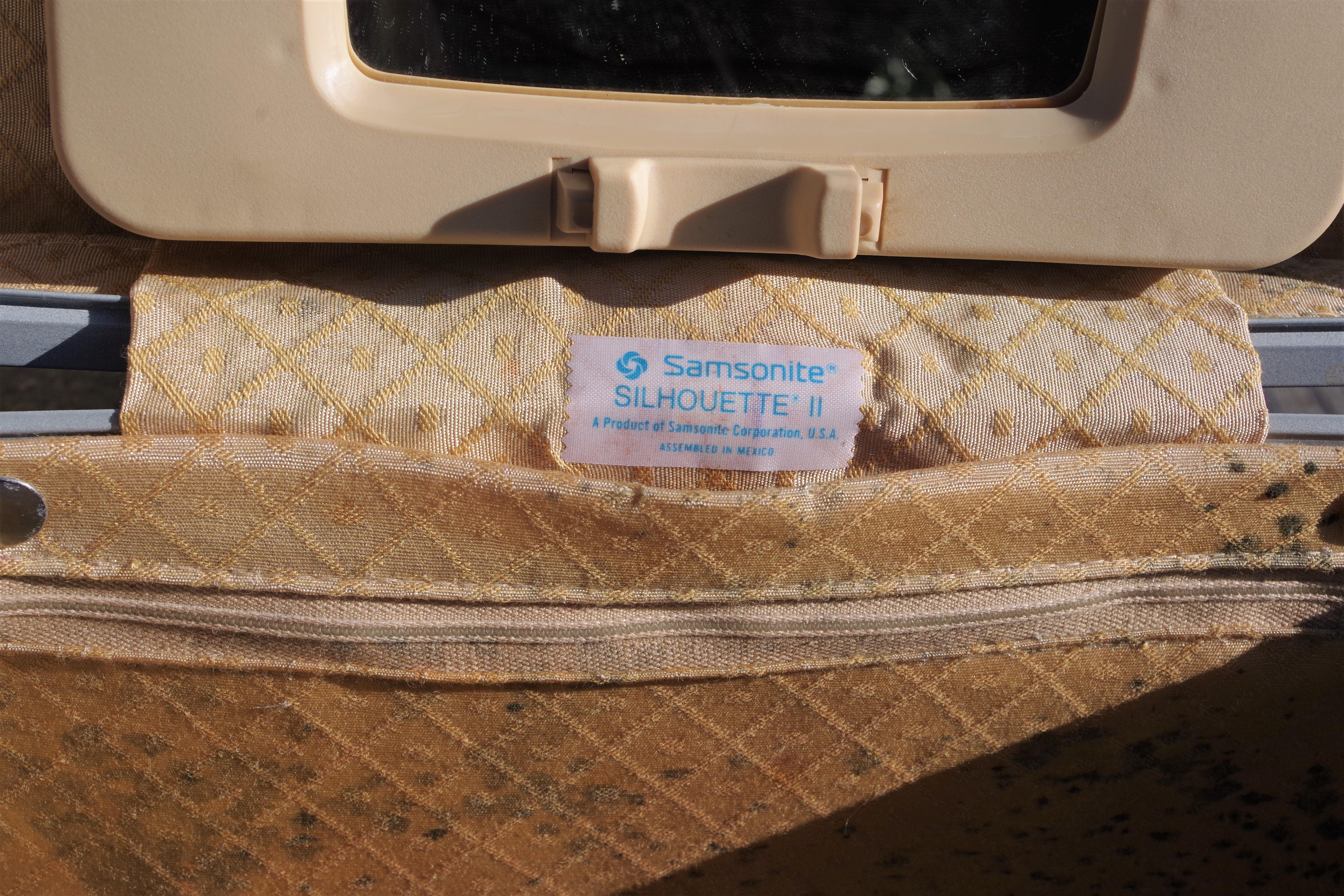 Sansonite 1970s Stiff Suitcases For Sale 6