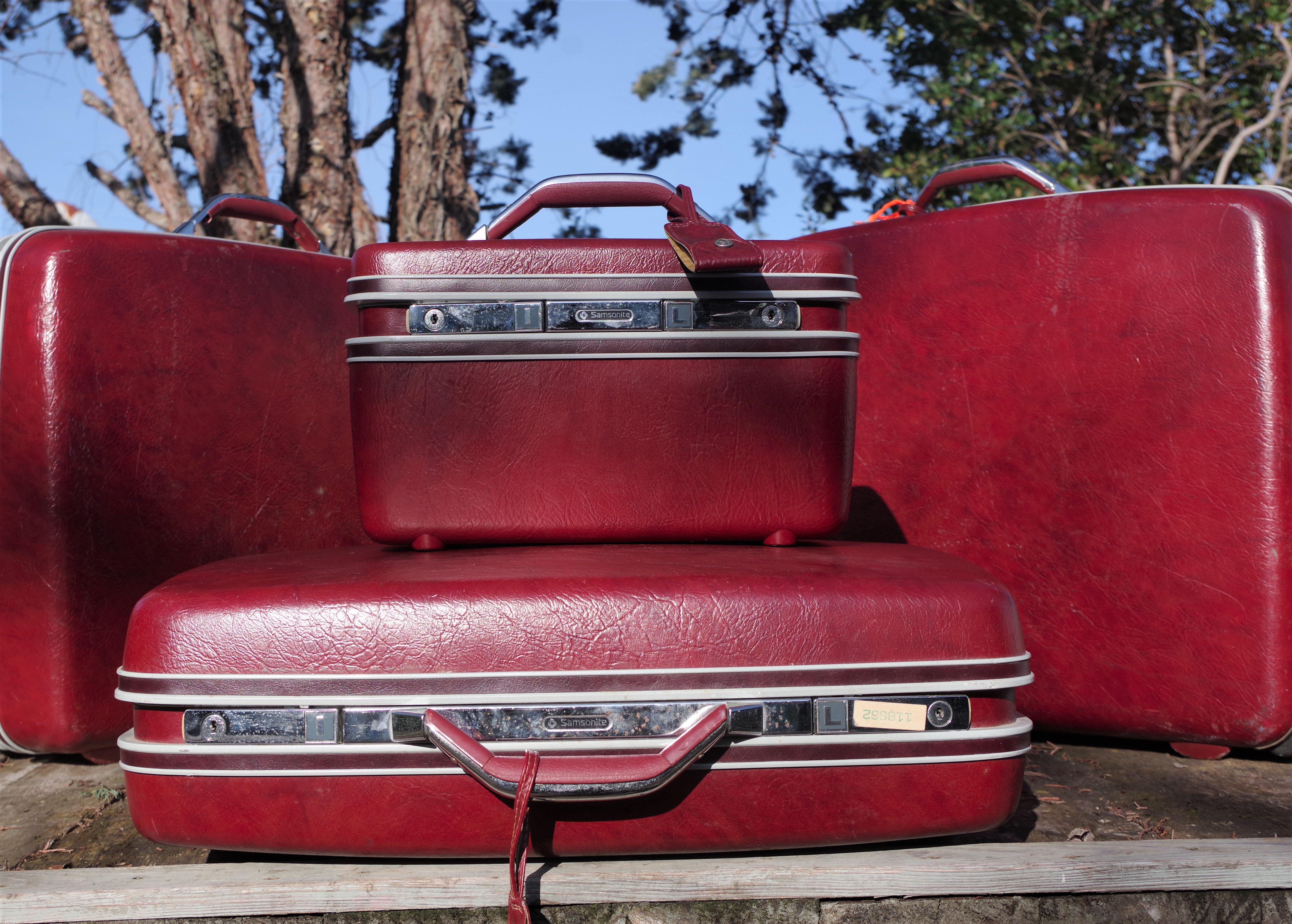 Sansonite 1970s Stiff Suitcases For Sale 13