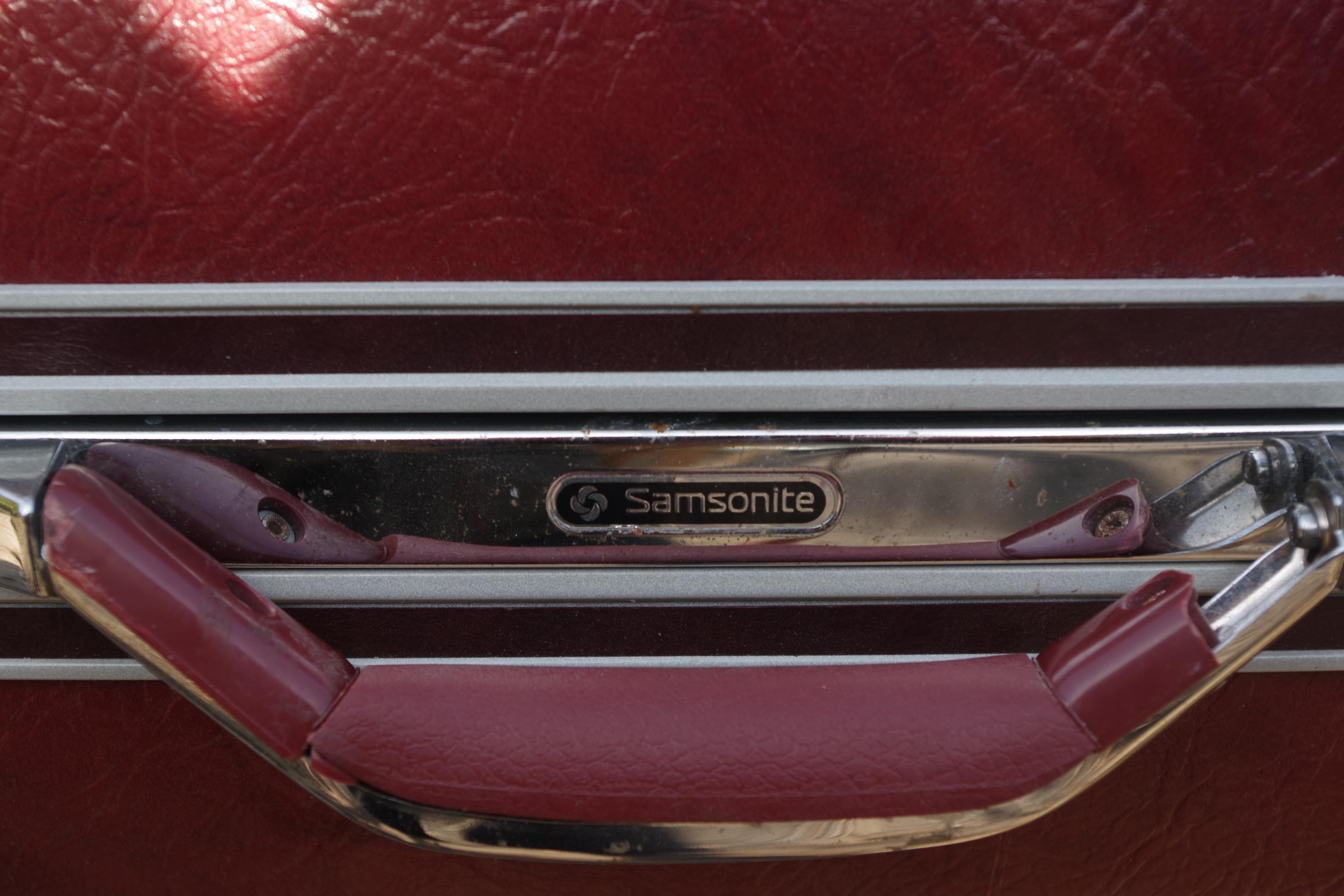 Leather Sansonite 1970s Stiff Suitcases For Sale