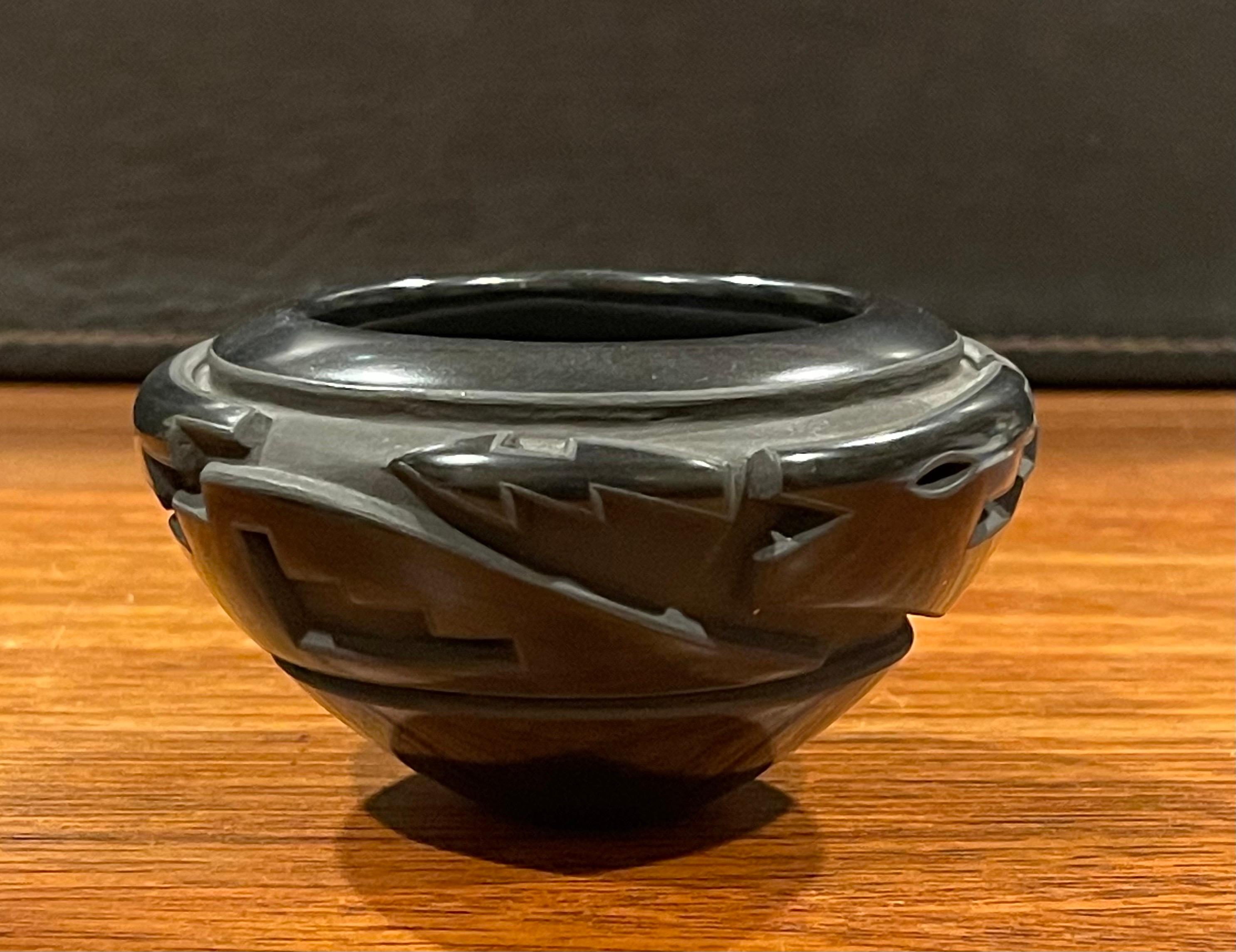 Santa Clara Pueblo Geometric Blackware Vase by Orville & Effie Garcia For Sale 1