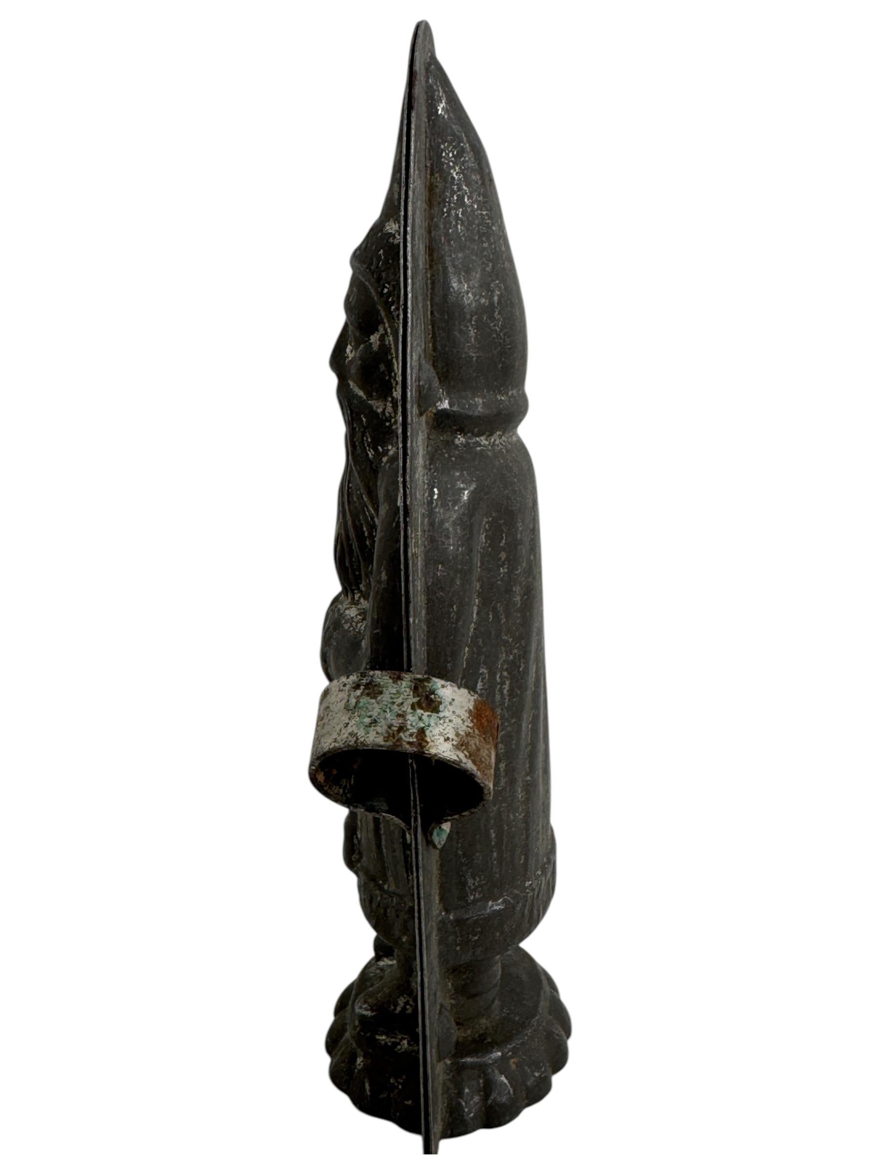 A gorgeous chocolate mold. Made of metal, marked Walter, Berlin and #1714. Beautiful and ready to use or display, with nice patina. The 1890s to 1920s were the golden age of Chocolate production and consumption throughout Europe. Many cities and