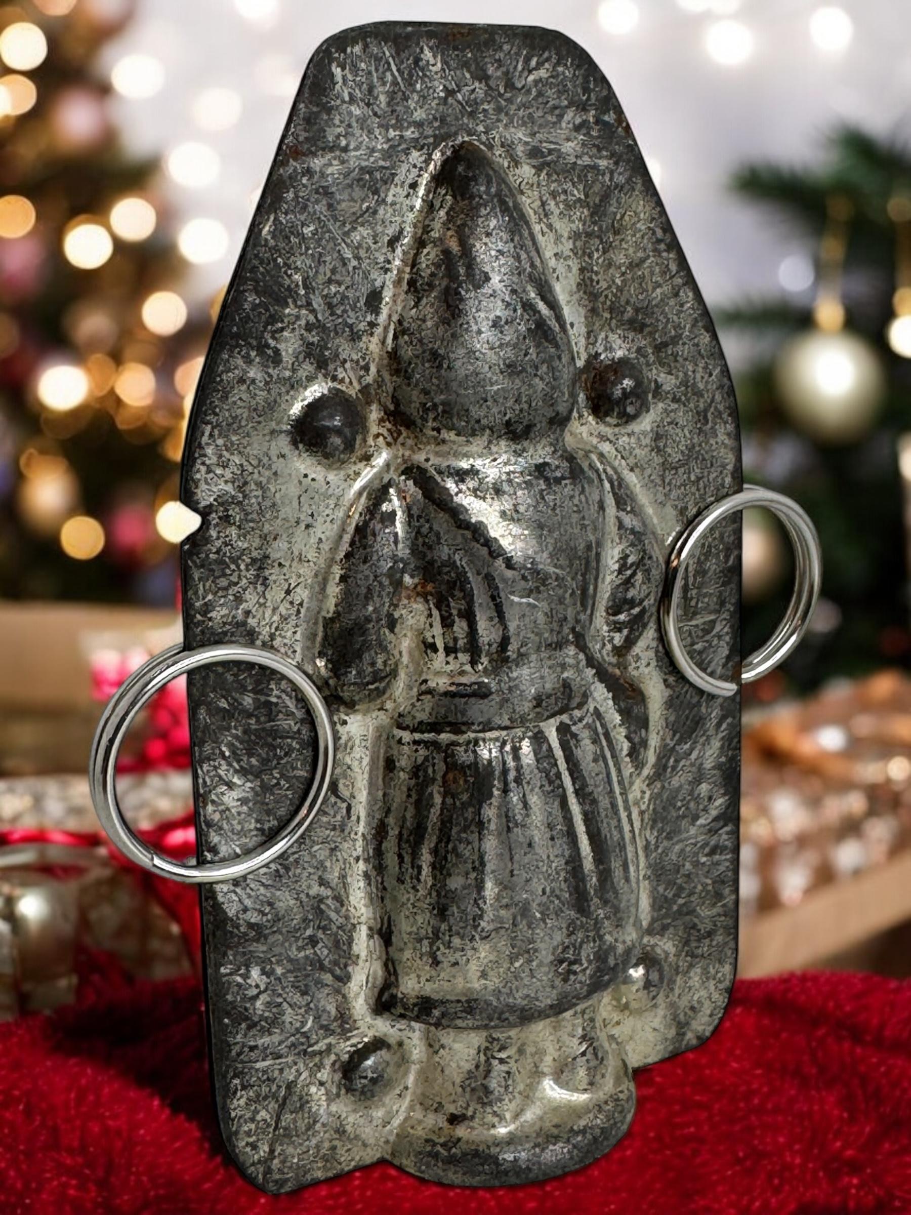 Santa Claus Belsnickle Miniature Chocolate Mold Antique 1900s, German For Sale 3