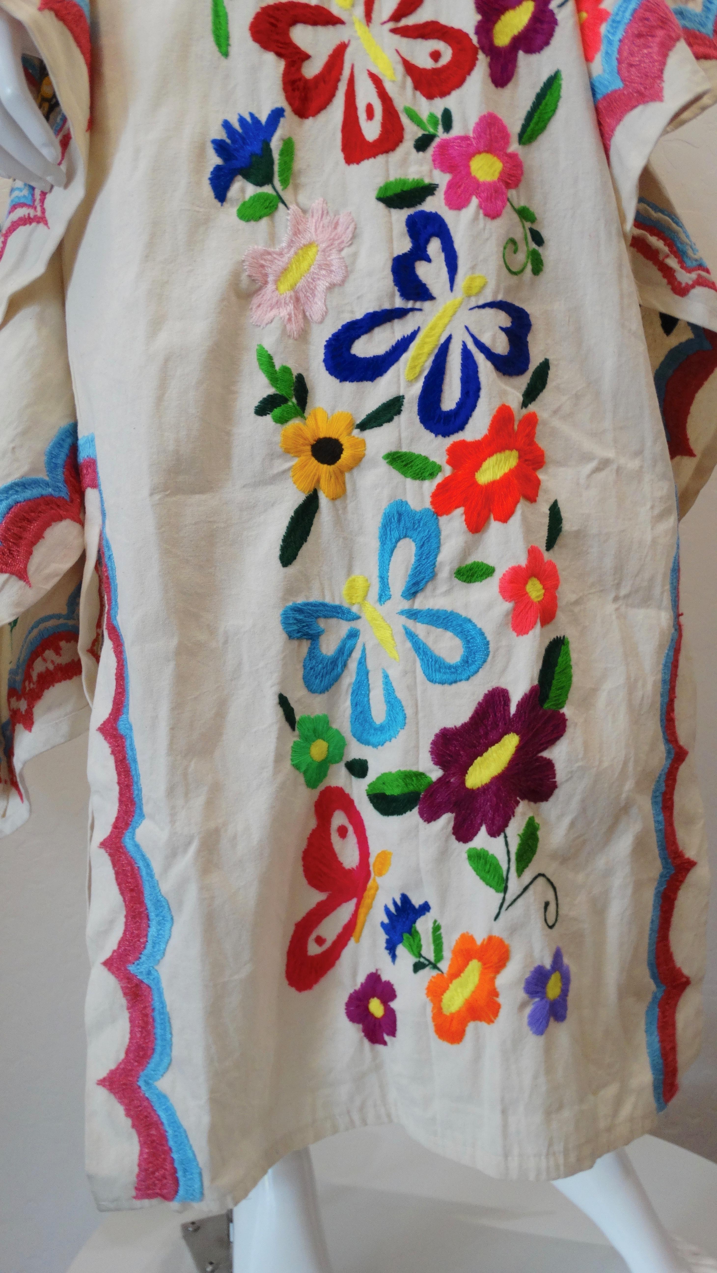 Women's Santa Marguerite Flor de Celo Embroidered Angel Wing Kaftan Dress