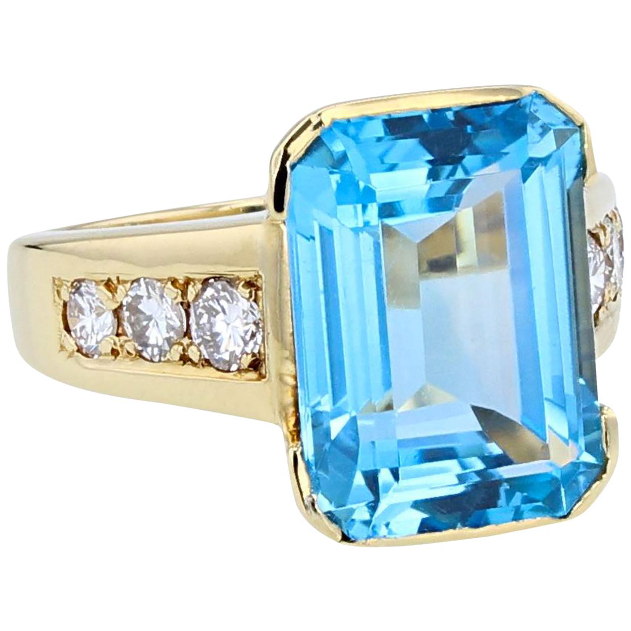 Santa Maria 6 Carat Aquamarine Diamond Cocktail Ring For Sale