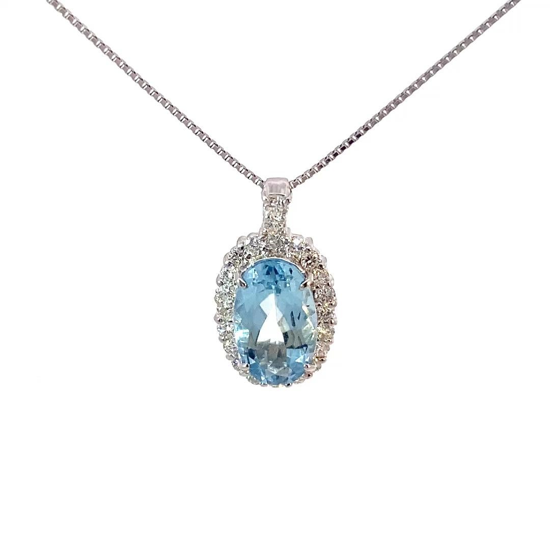 Taglio ovale Ciondolo Brilliante Santa Maria Aquamarin 3.80 ct  Platino 0.87 ct Colore raro in vendita