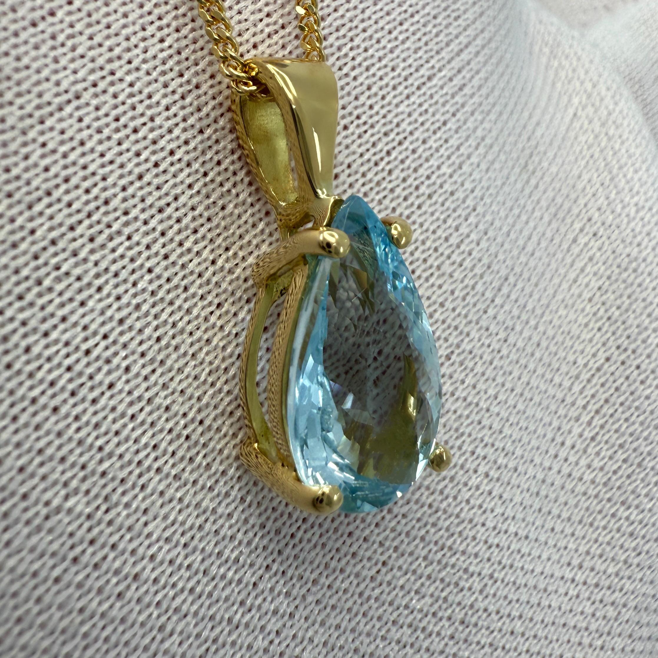 Women's or Men's Santa Maria Blue Aquamarine Pear Teardrop Cut 18k Yellow Gold Pendant Necklace For Sale
